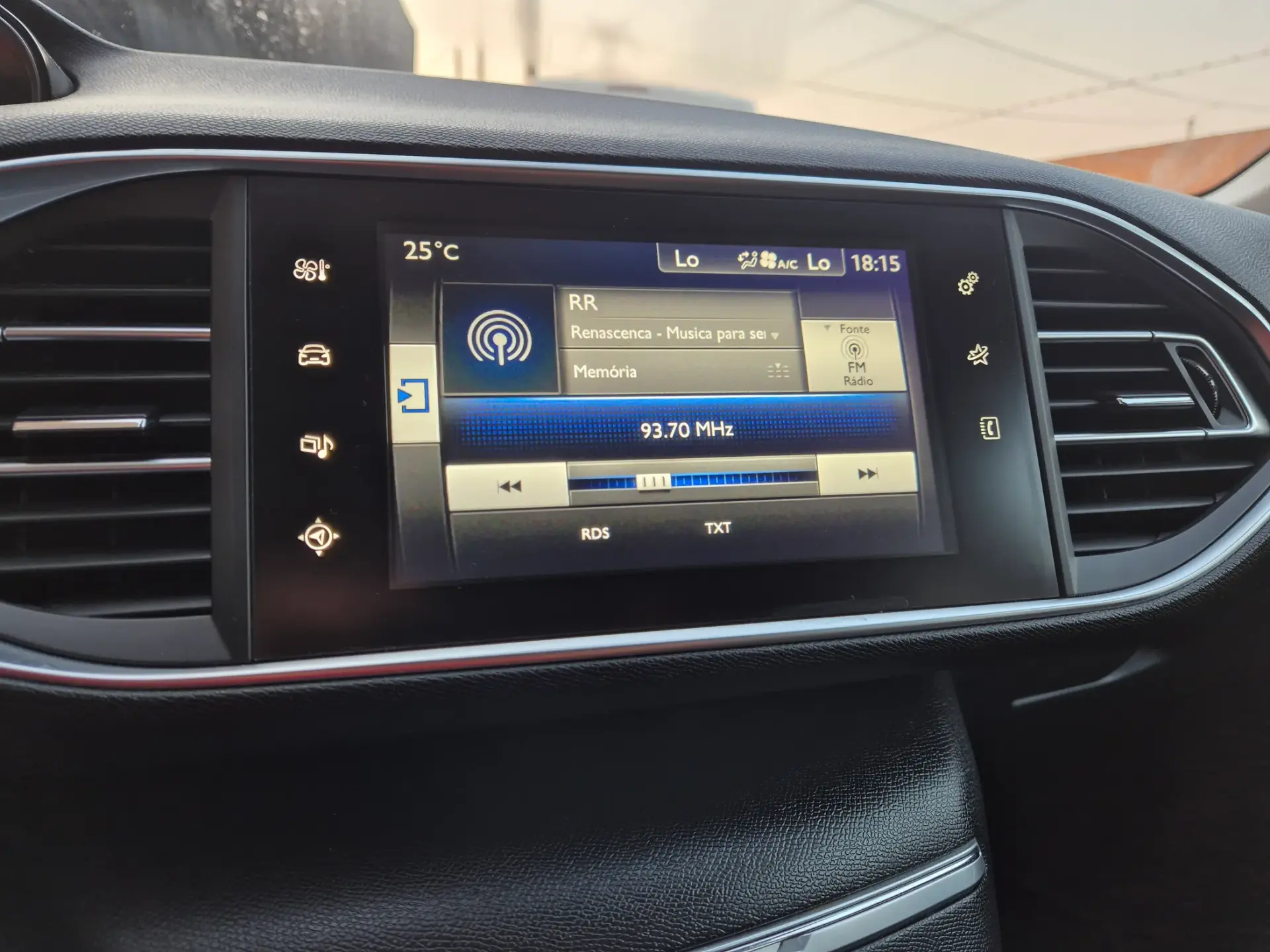 Peugeot 308 1.6 BlueHDi Style 25