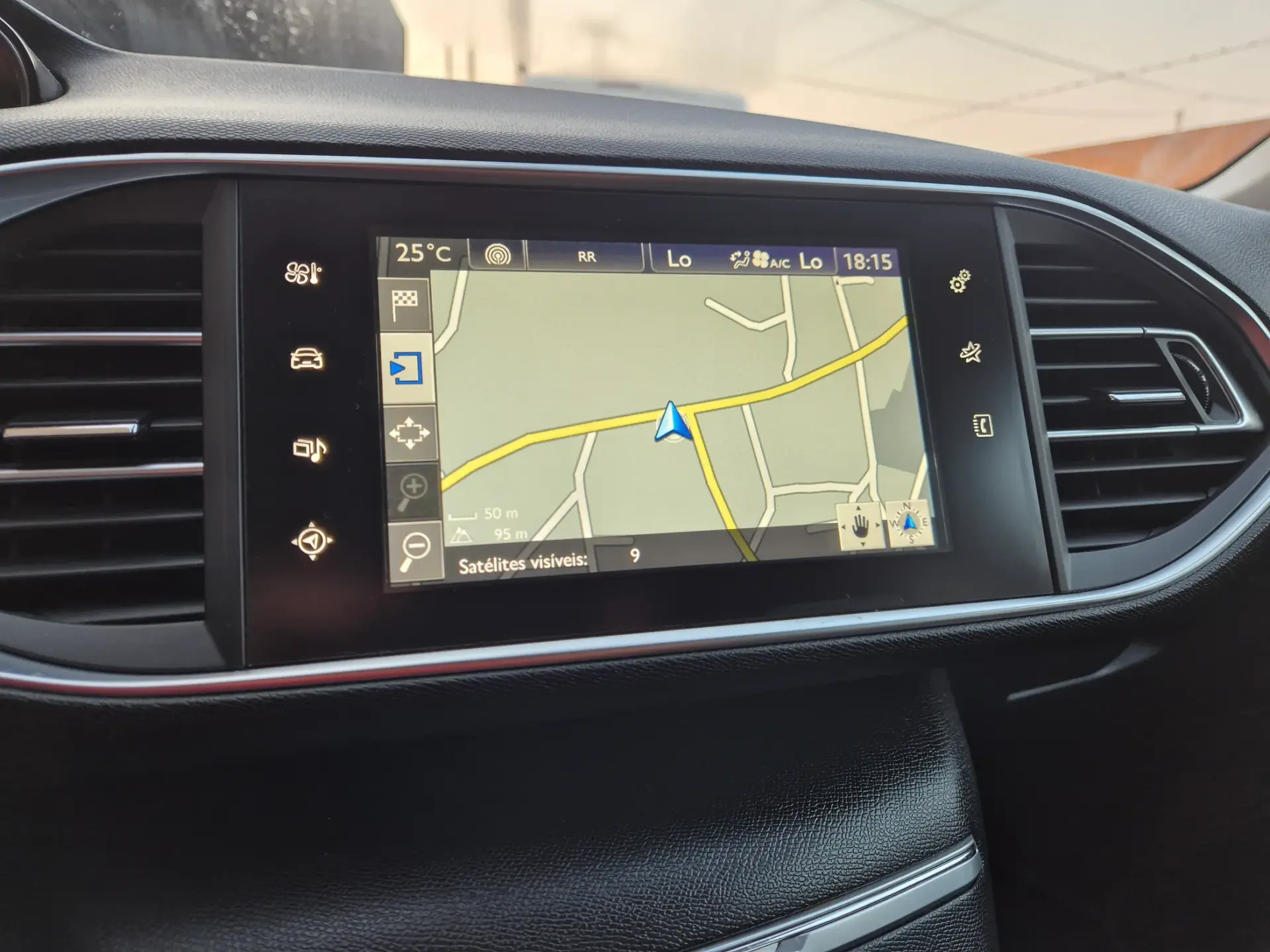 Peugeot 308 1.6 BlueHDi Style 26