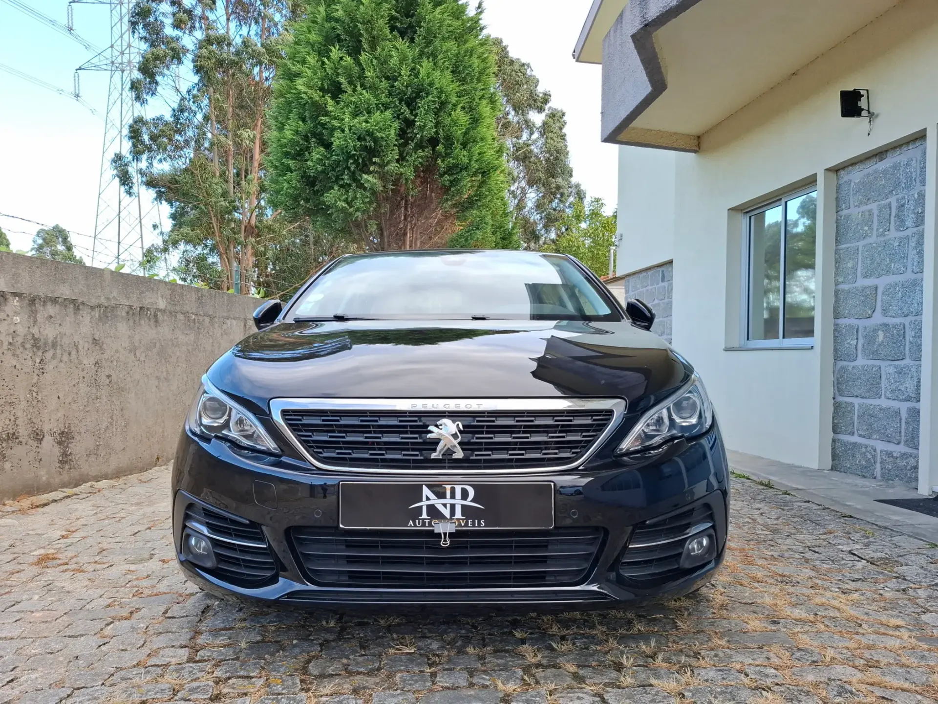 Peugeot 308 1.5 BlueHDi Active EAT8 6