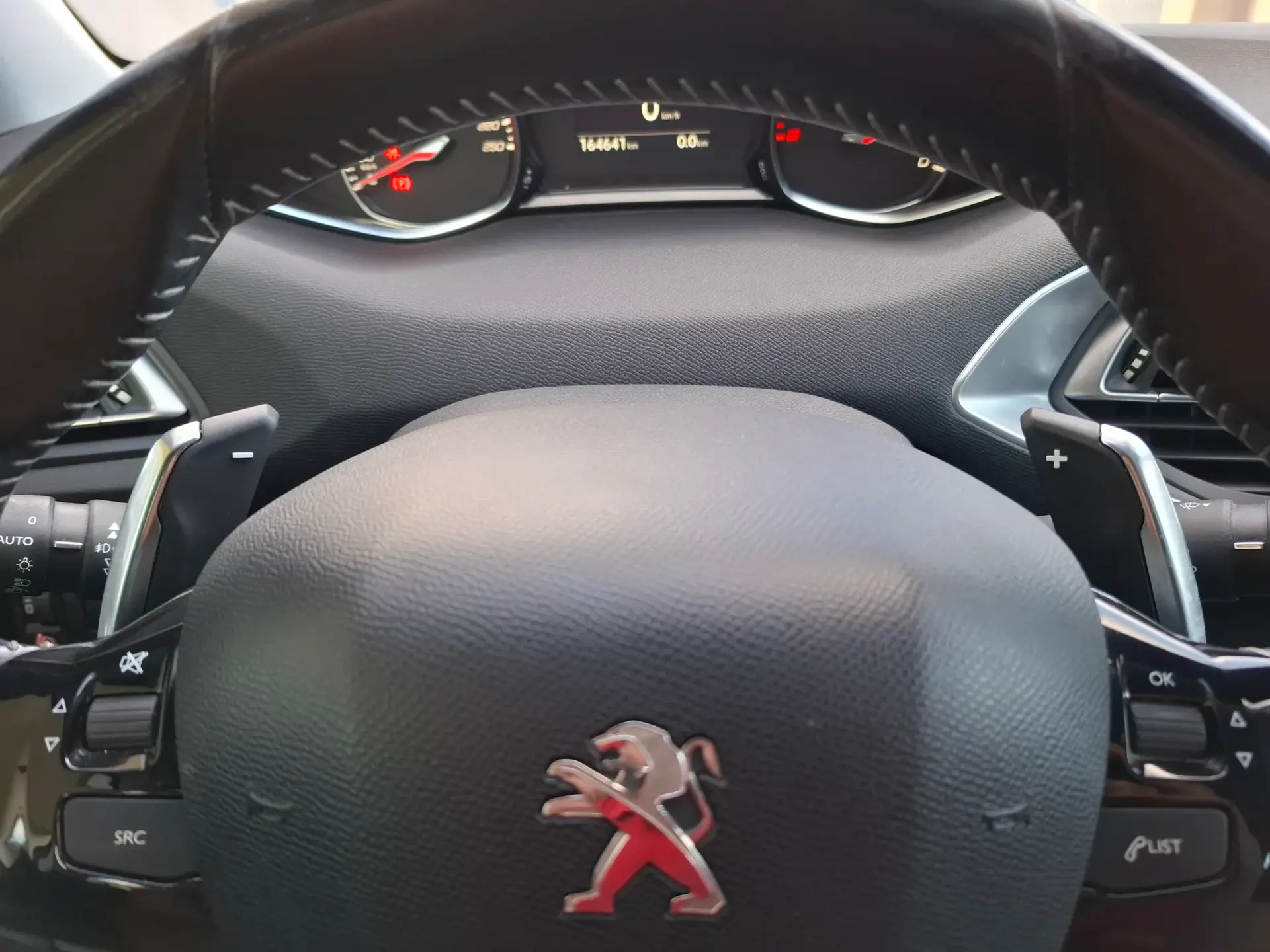 Peugeot 308 1.5 BlueHDi Active EAT8 20