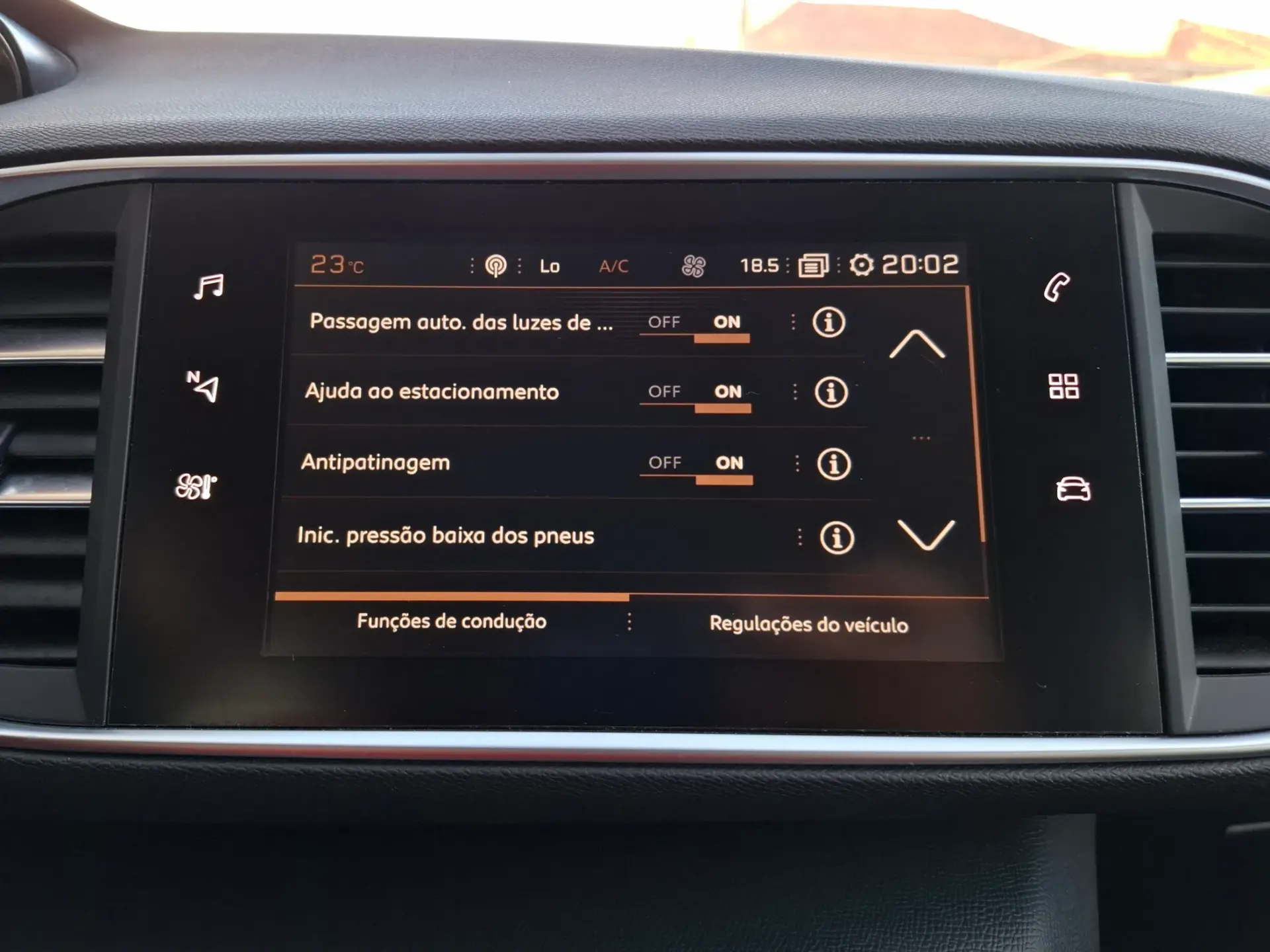 Peugeot 308 1.5 BlueHDi Active EAT8 29