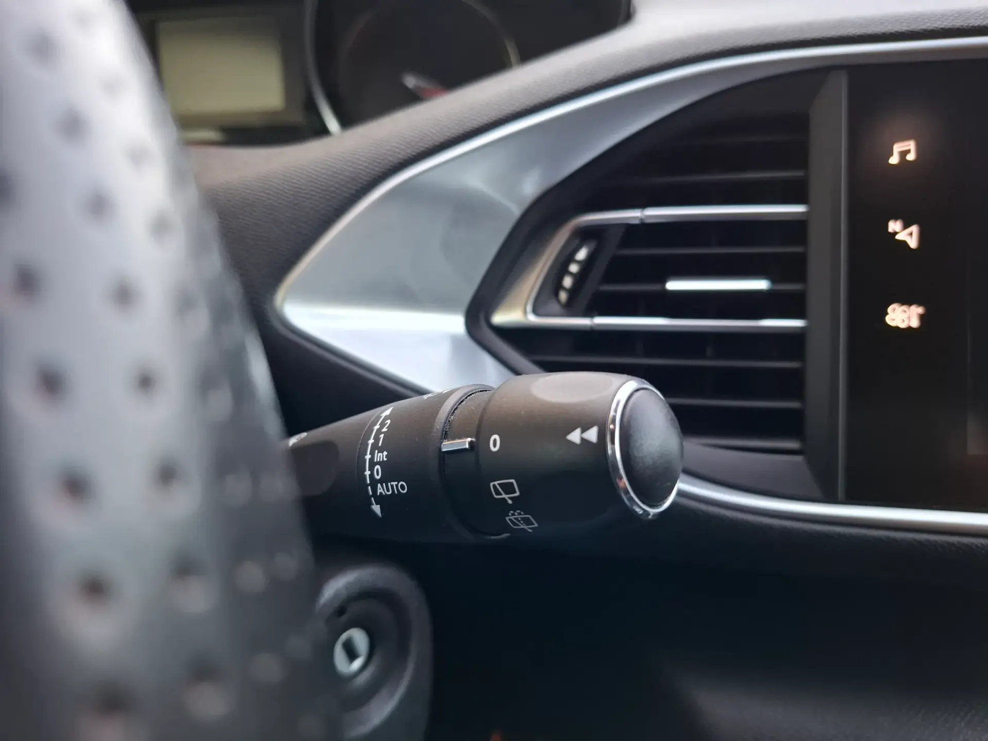 Peugeot 308 SW 1.5 BlueHDi GT Line EAT8 25