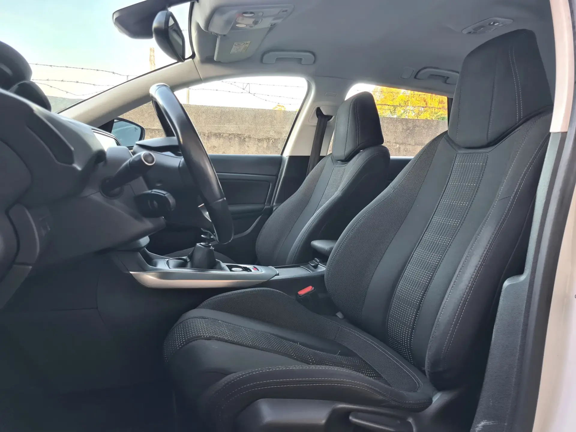 Peugeot 308 SW 1.6 BlueHDi Allure J17 15