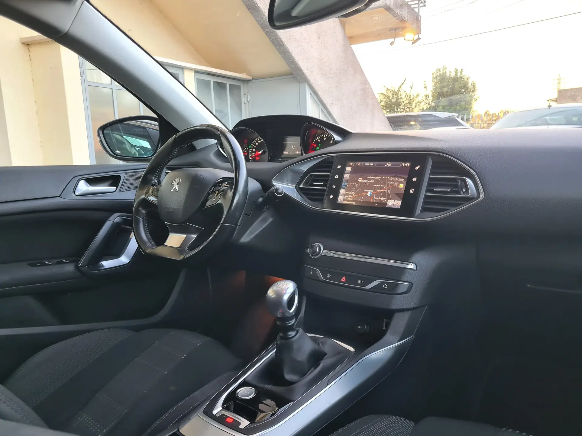 Peugeot 308 SW 1.6 BlueHDi Allure J17 18