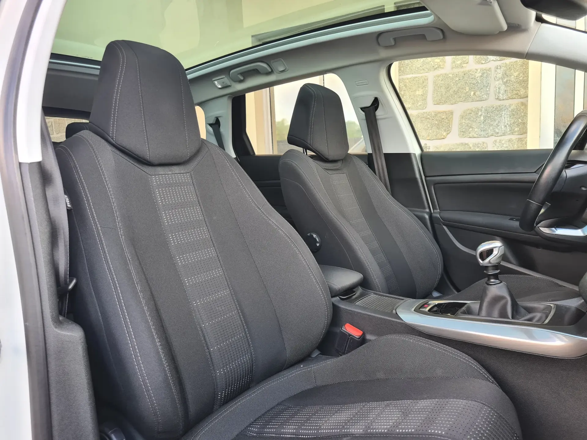 Peugeot 308 SW 1.6 BlueHDi Allure 13