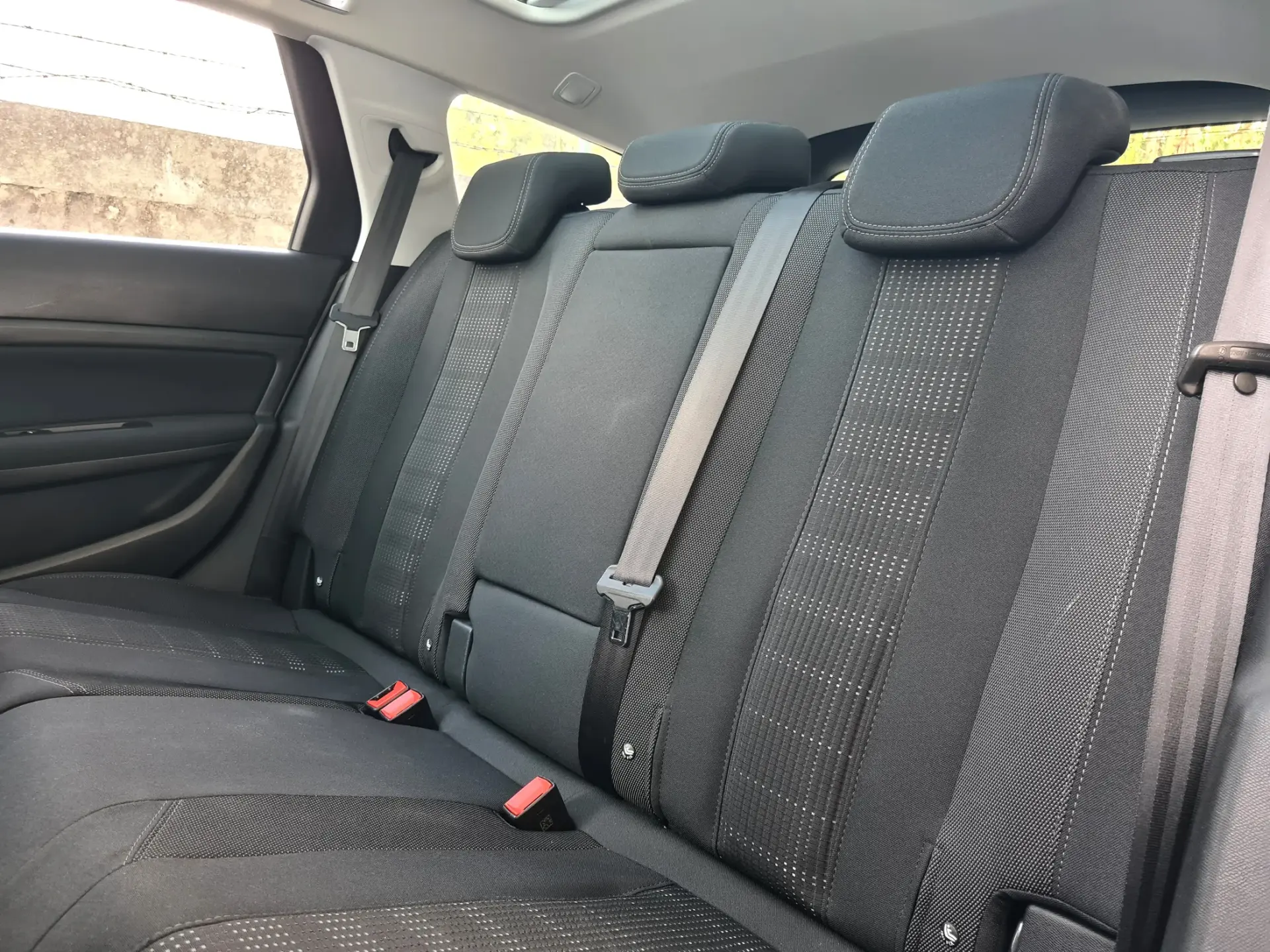 Peugeot 308 SW 1.6 BlueHDi Allure 15