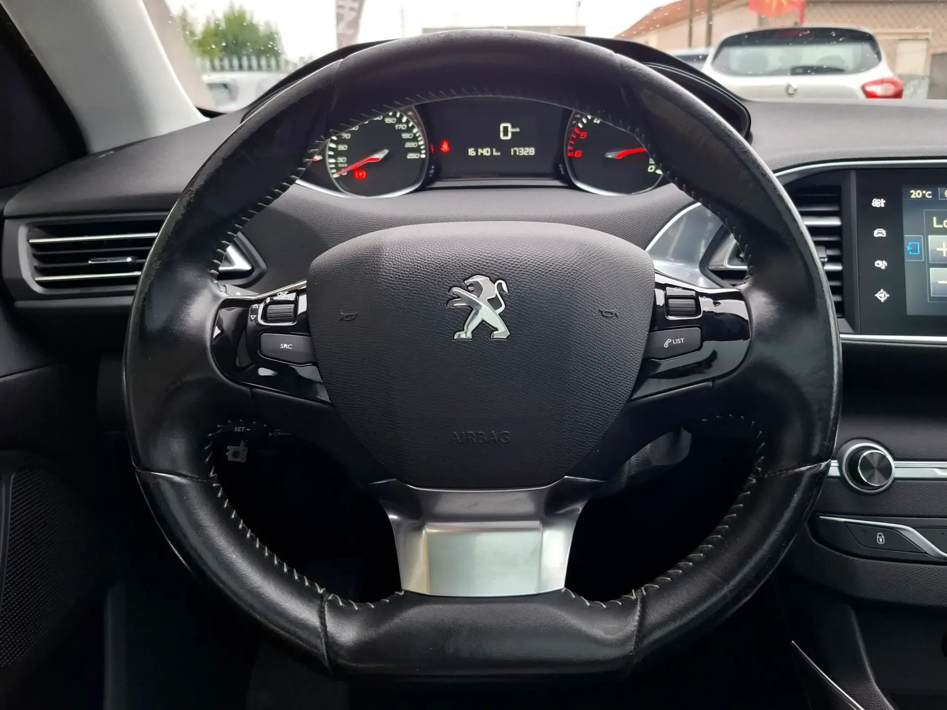 Peugeot 308 SW 1.6 BlueHDi Allure 19