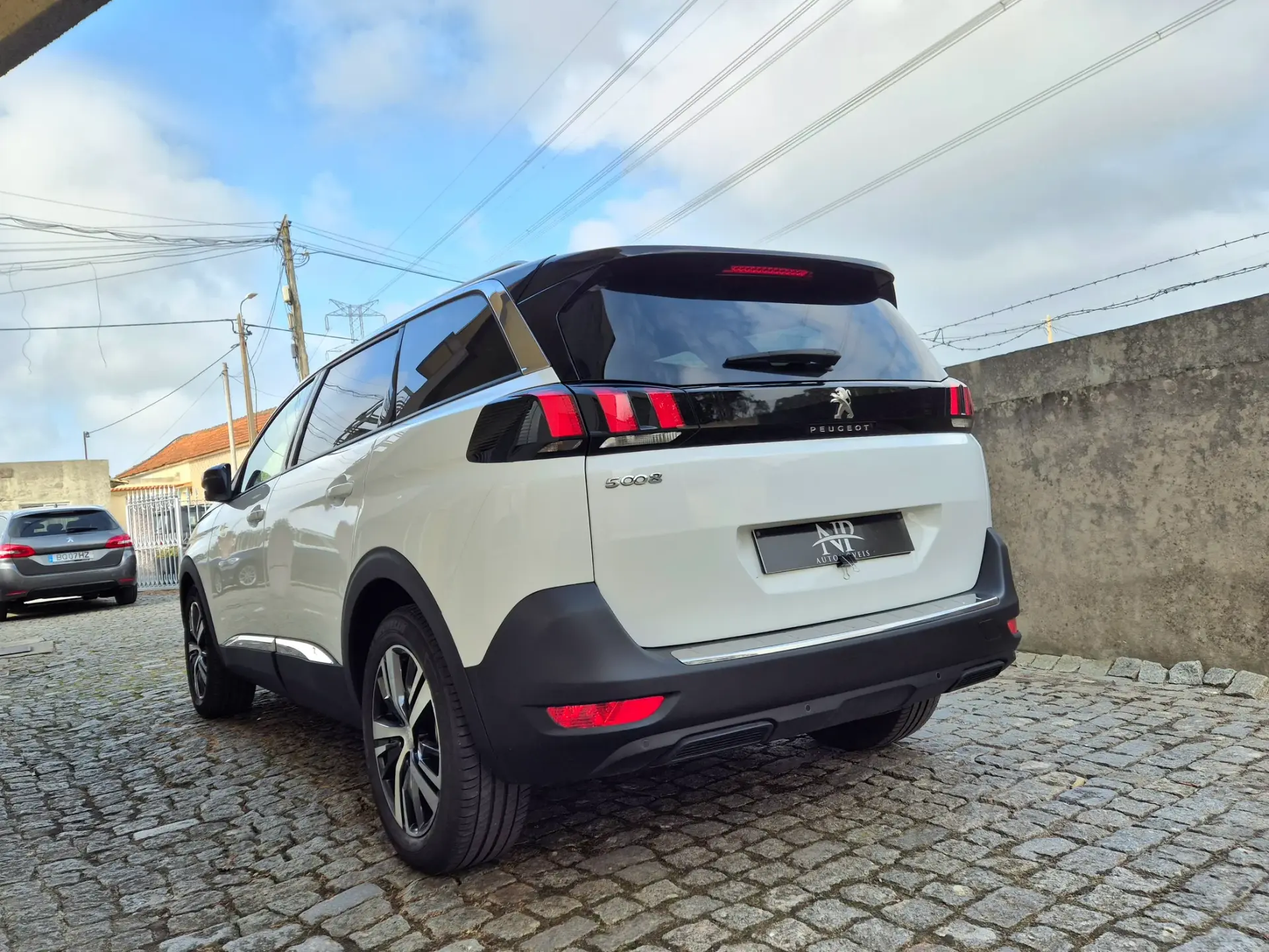Peugeot 5008 1.5 BlueHDi Allure 2