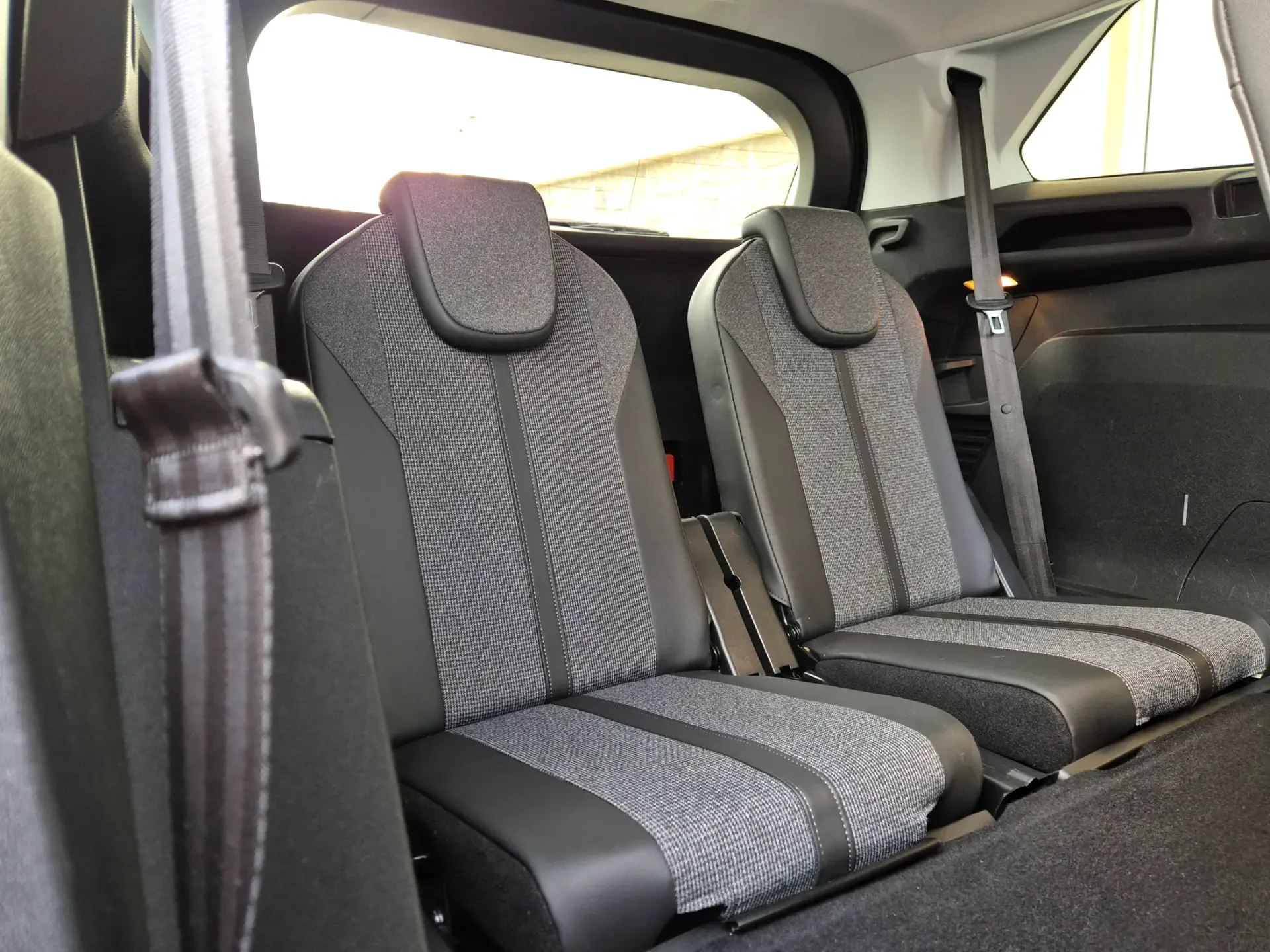 Peugeot 5008 1.5 BlueHDi Allure 8