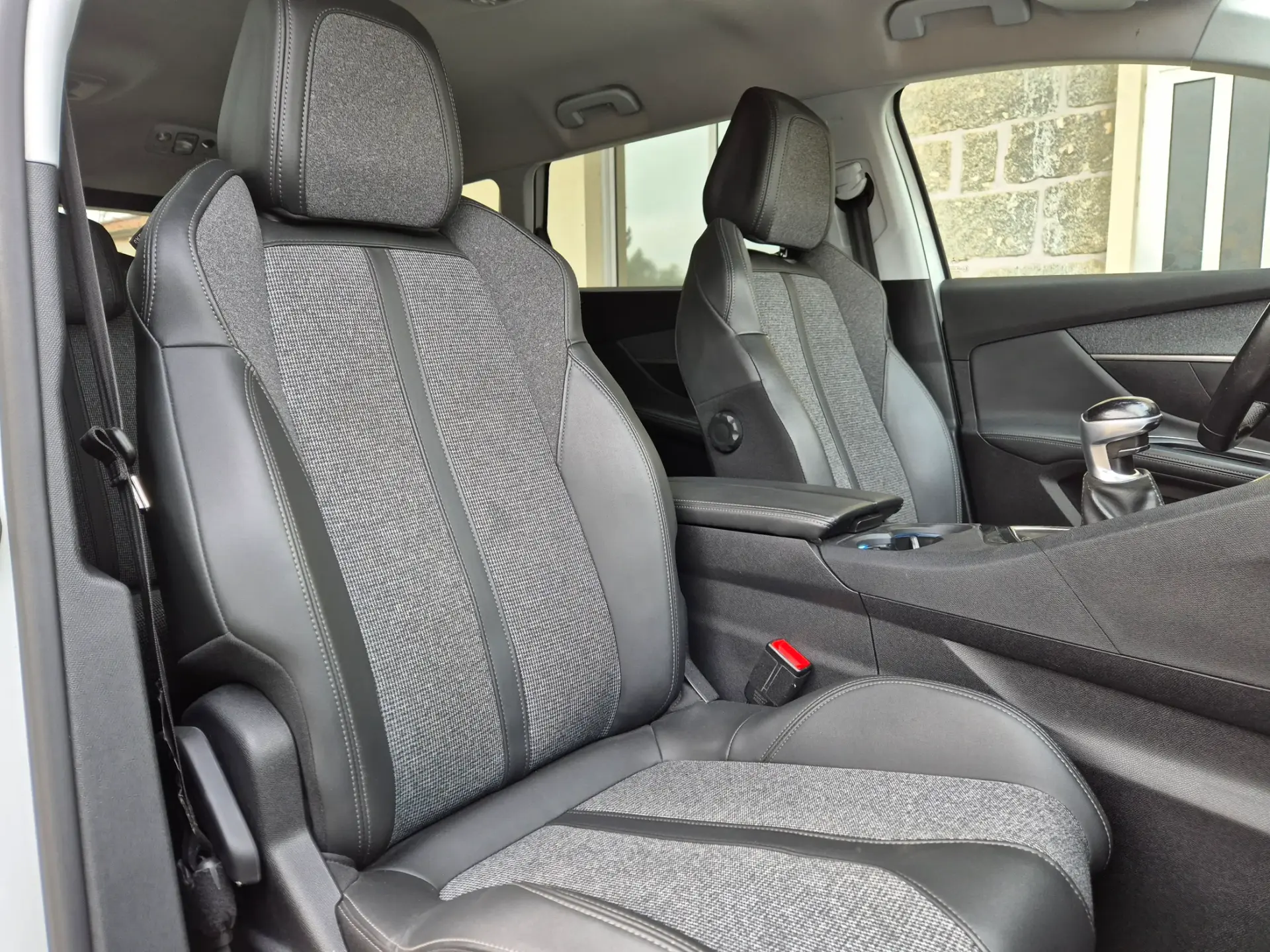 Peugeot 5008 1.5 BlueHDi Allure 12