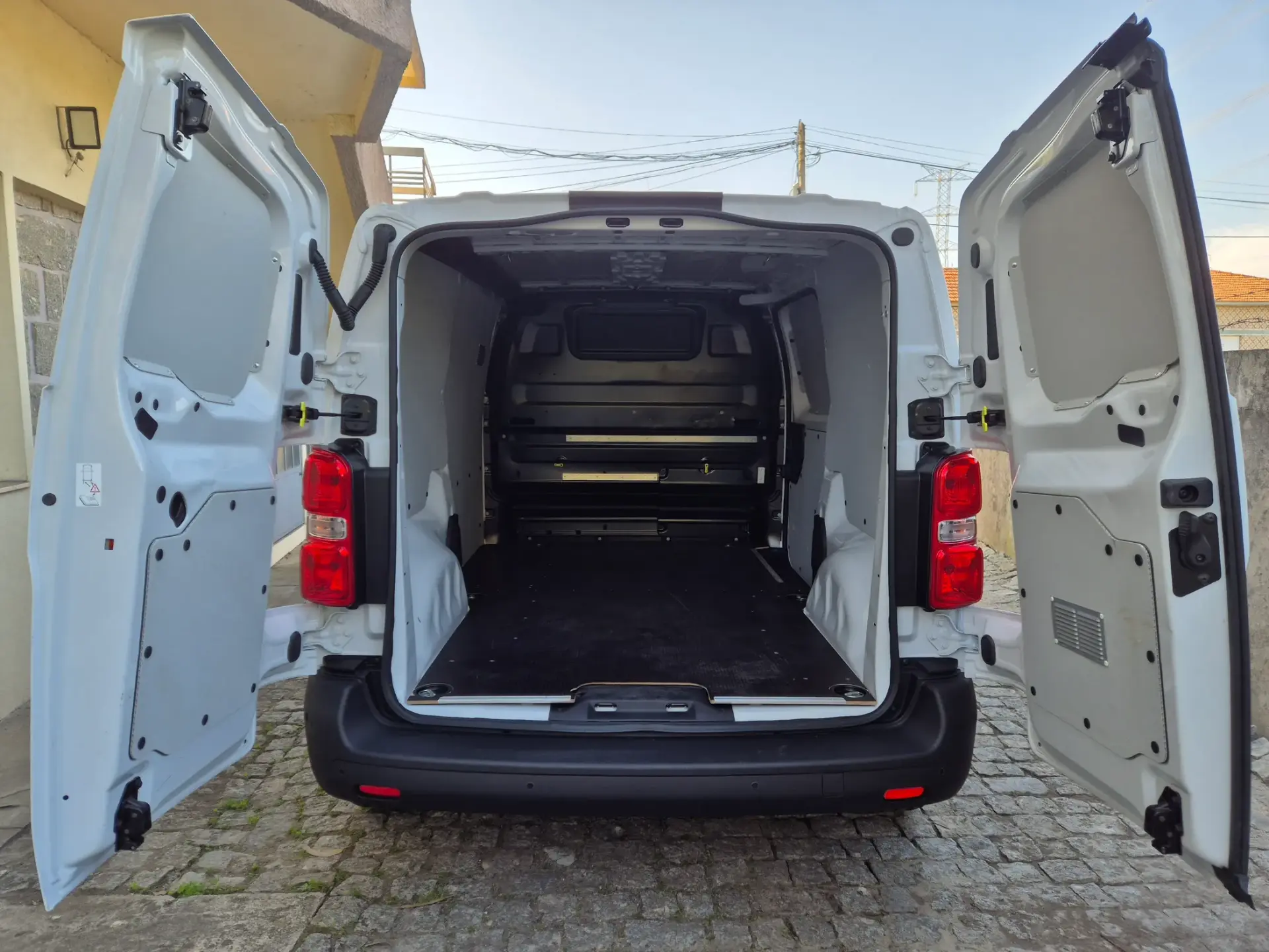 Peugeot Expert Outro 8