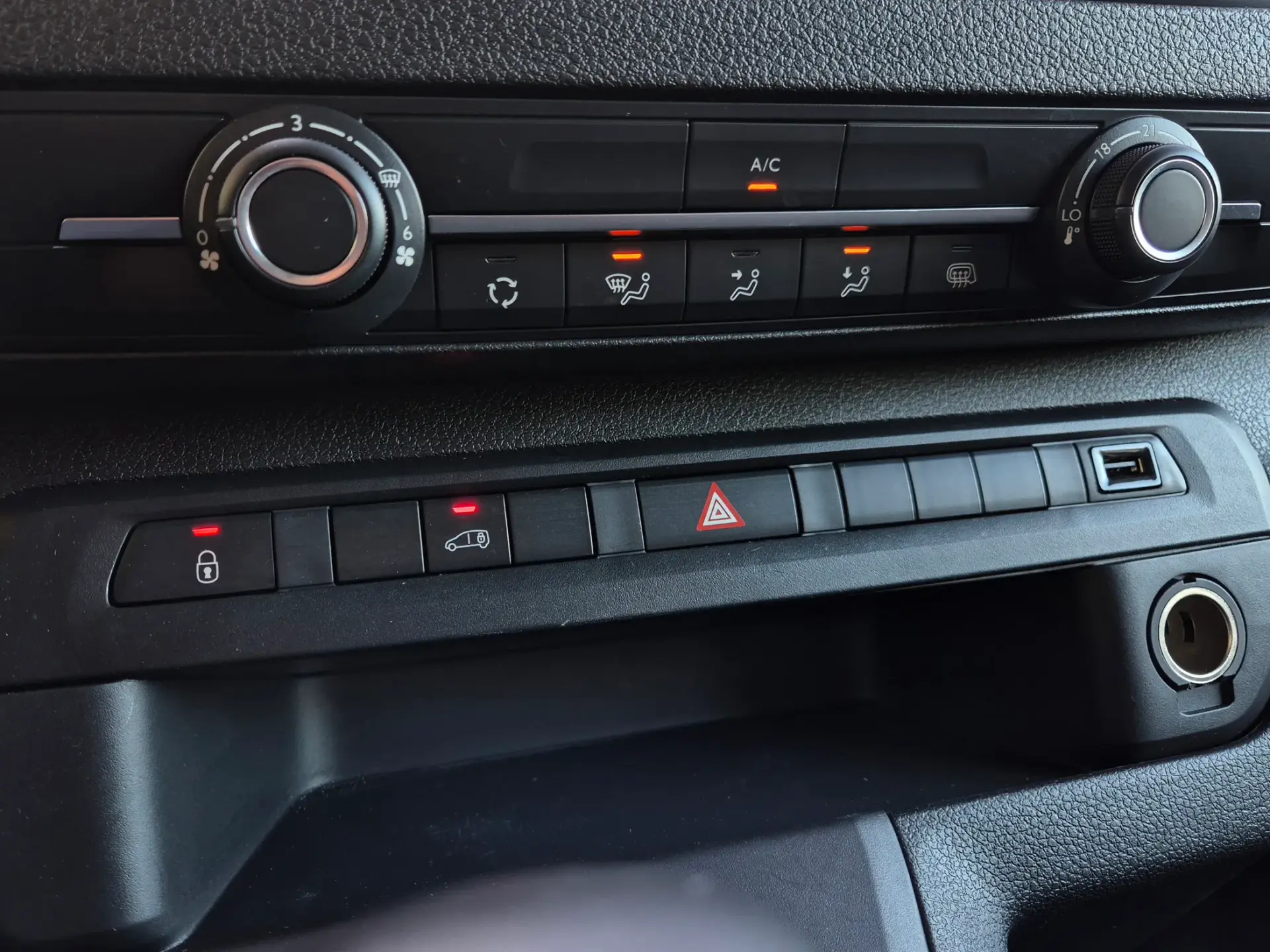 Peugeot Expert Outro 33