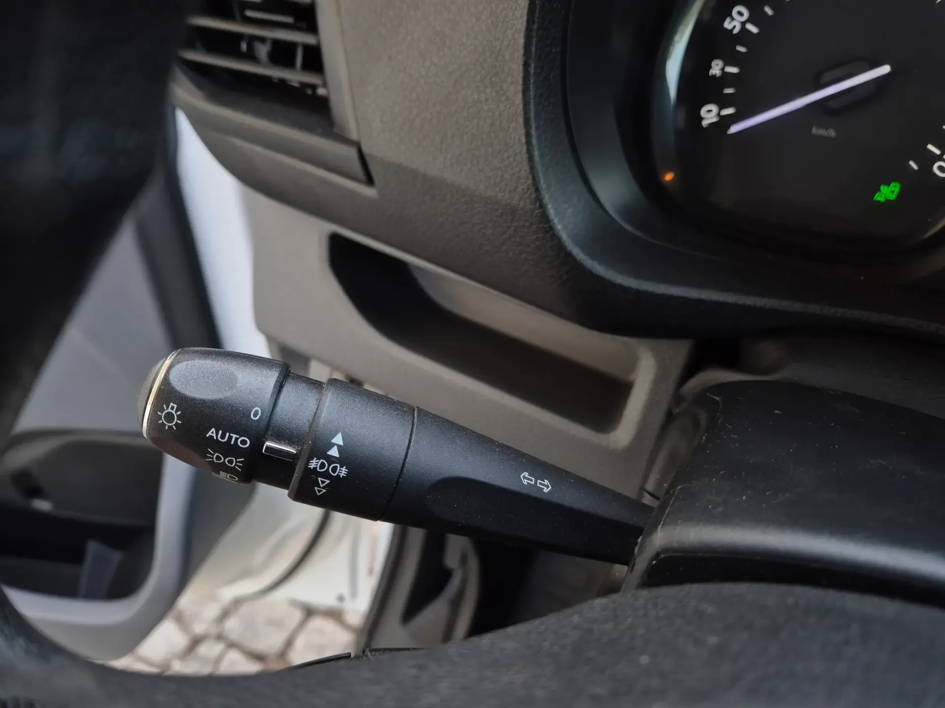 Peugeot Expert Outro 18