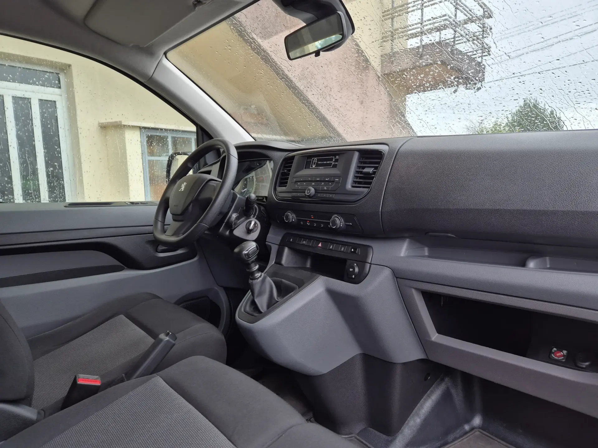 Peugeot Expert 1.5 BlueHDi Standard 17