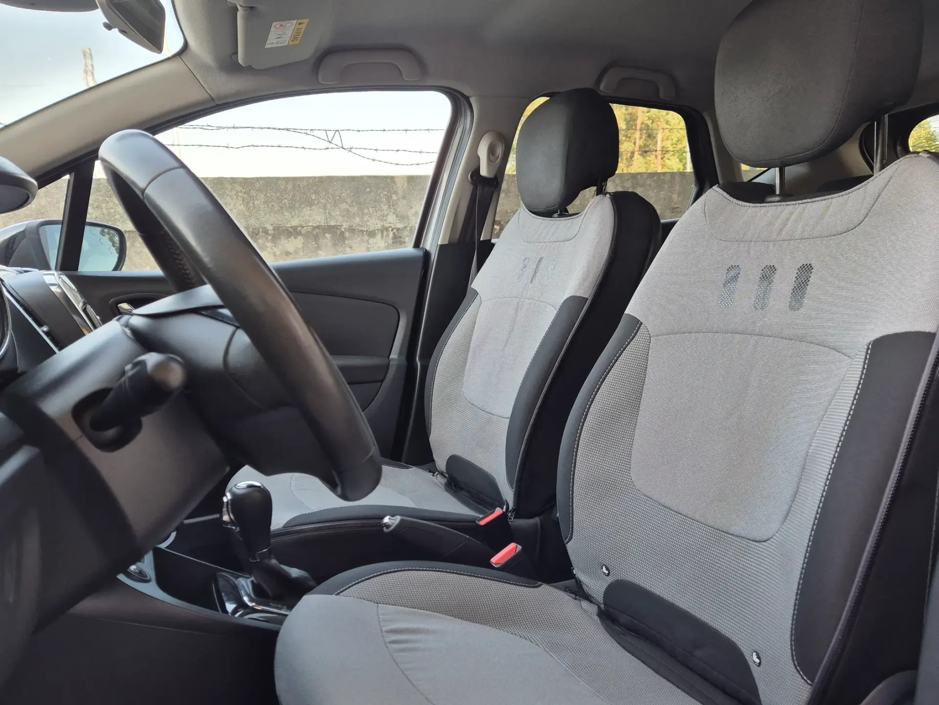 Renault Captur 1.2 TCe Exclusive EDC 13