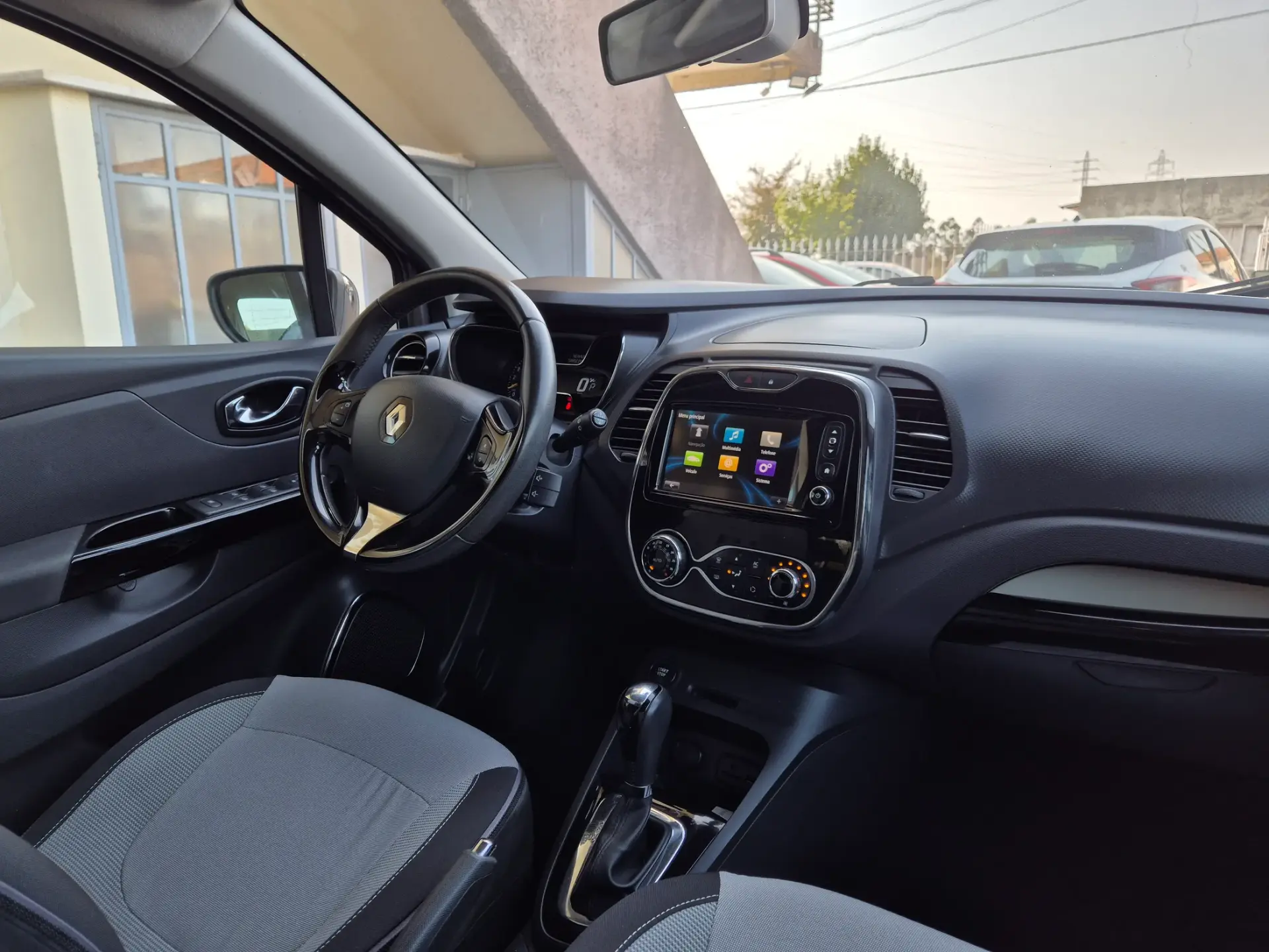 Renault Captur 1.2 TCe Exclusive EDC 16