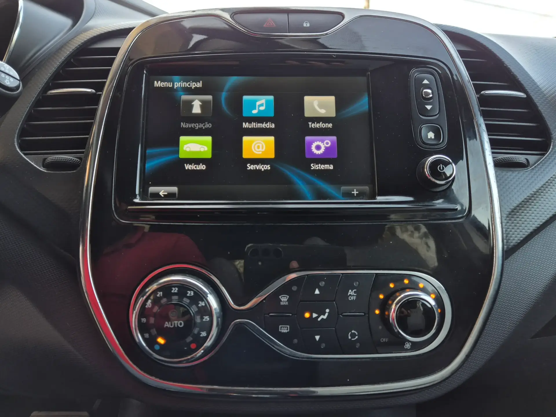Renault Captur 1.2 TCe Exclusive EDC 22