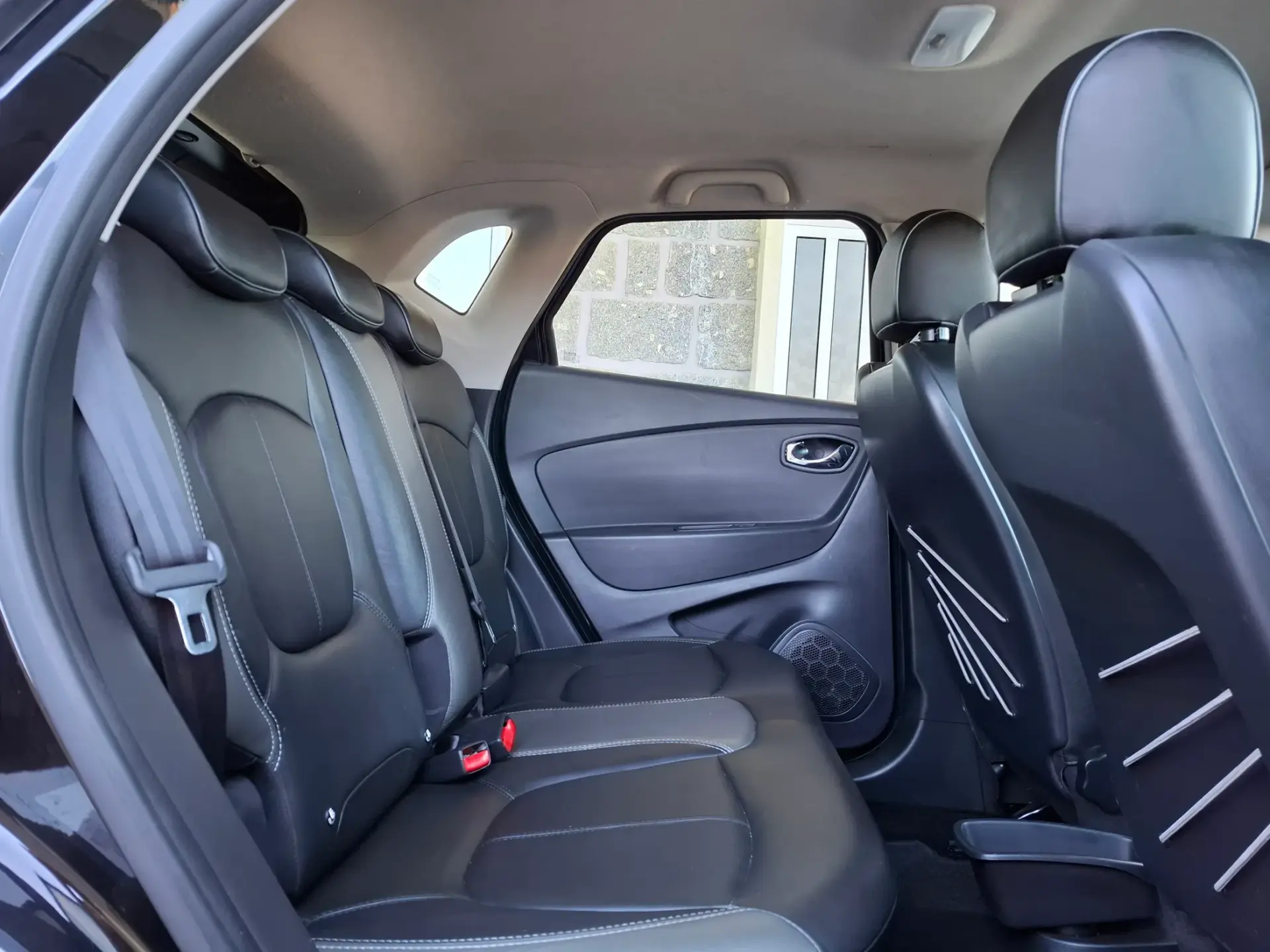 Renault Captur 1.5 dCi Exclusive 8