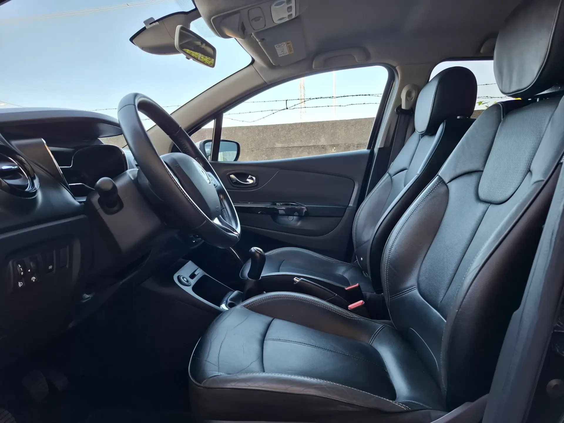 Renault Captur 1.5 dCi Exclusive 13