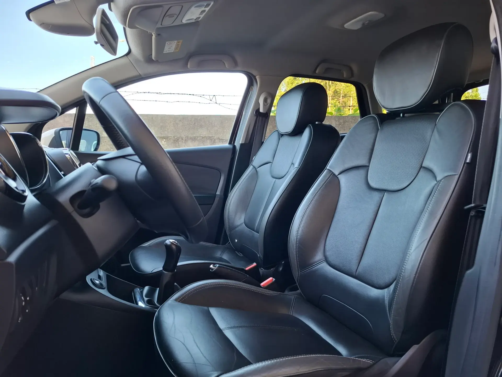 Renault Captur 1.5 dCi Exclusive 14