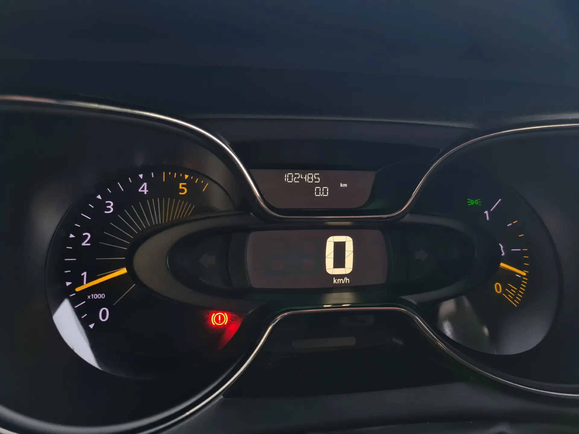 Renault Captur 1.5 dCi Exclusive 17