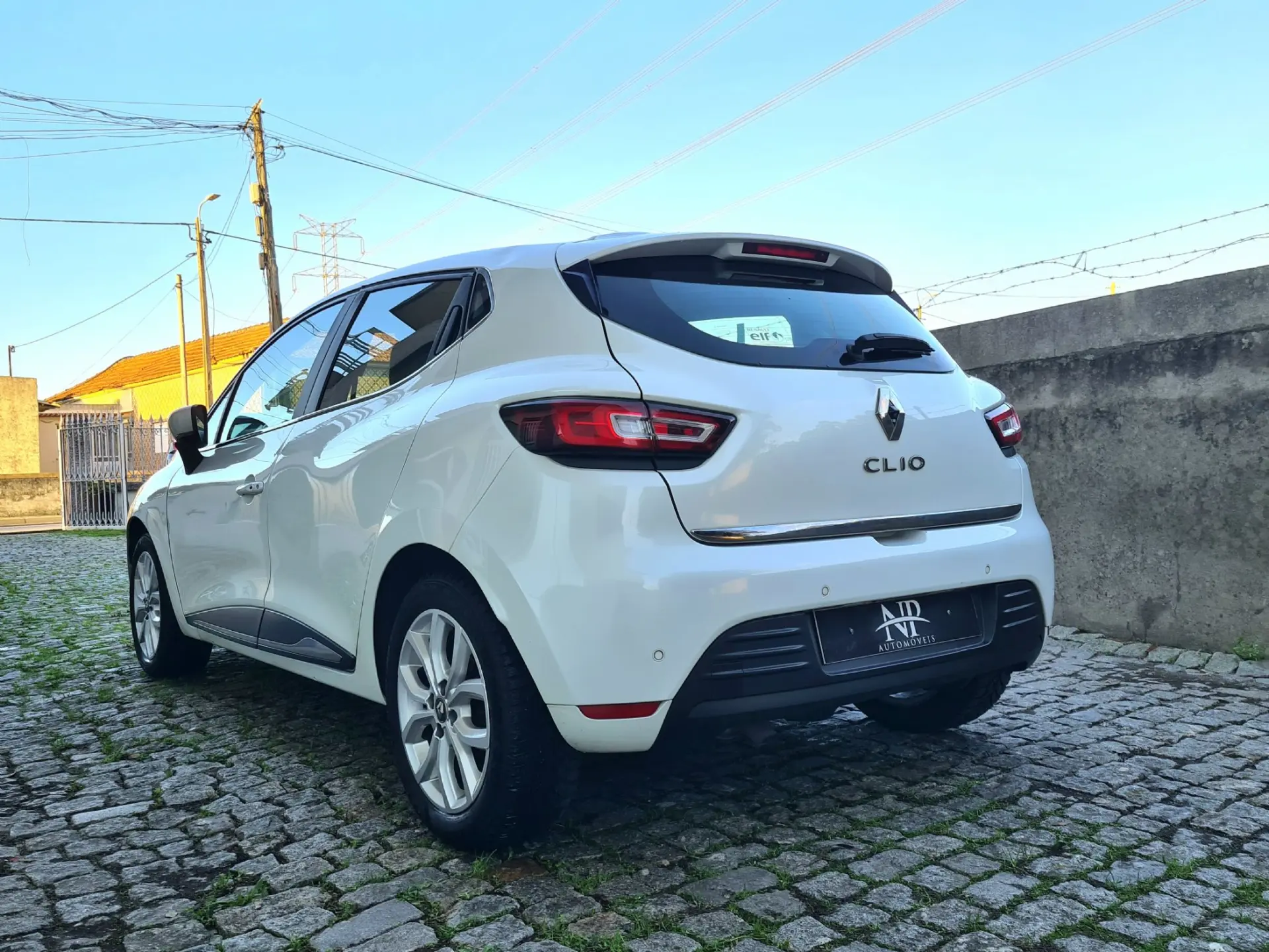 Renault Clio ENERGY dCi 110 Start & Stop INTENS 2