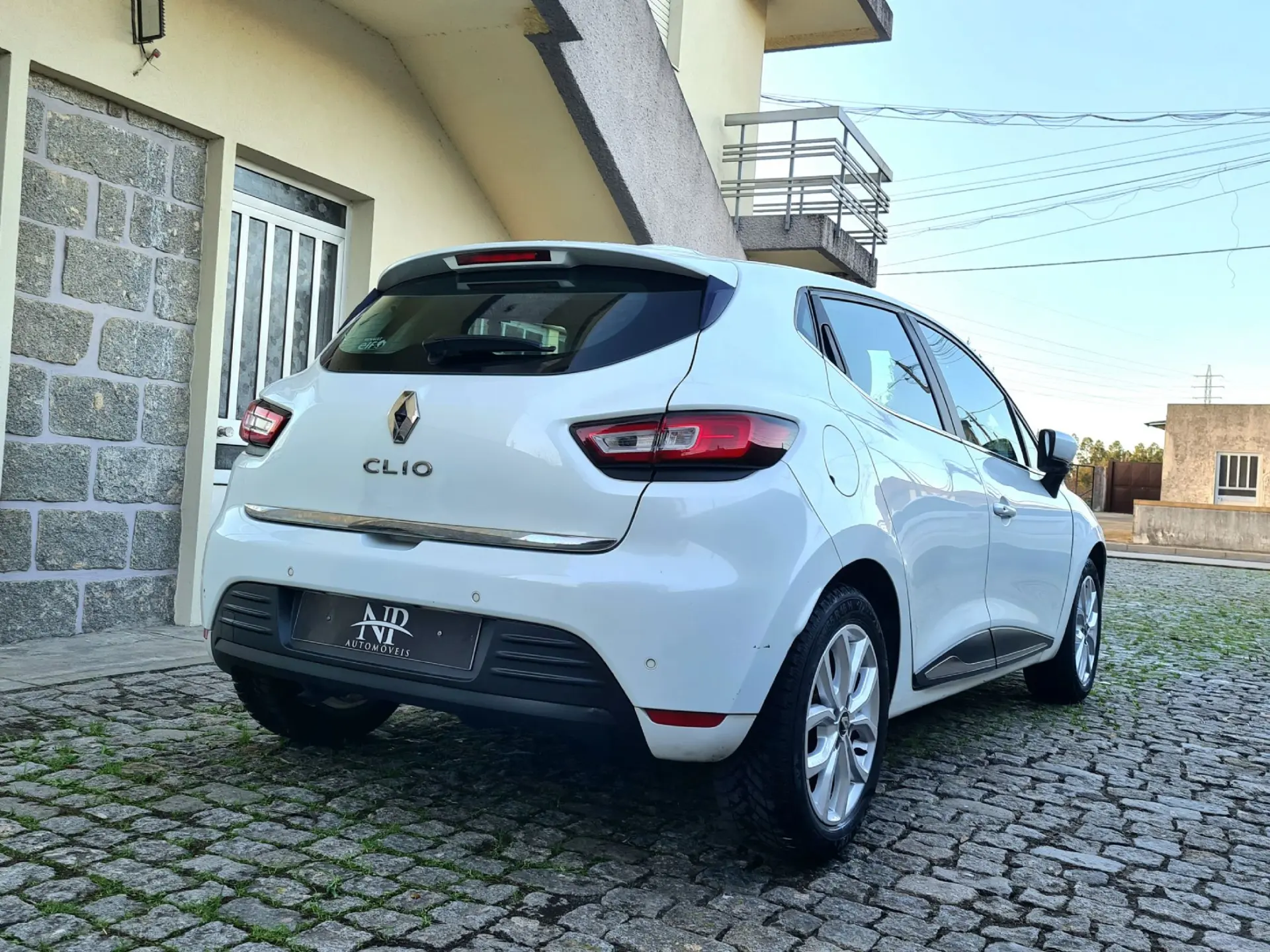Renault Clio ENERGY dCi 110 Start & Stop INTENS 4