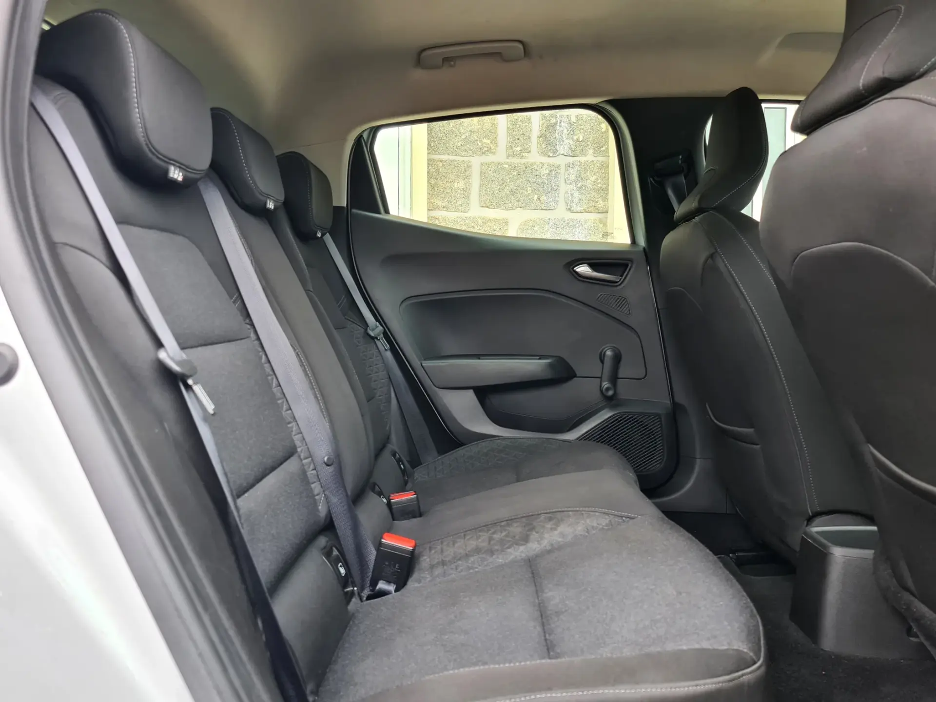 Renault Clio 1.5 Blue dCi Intens 8