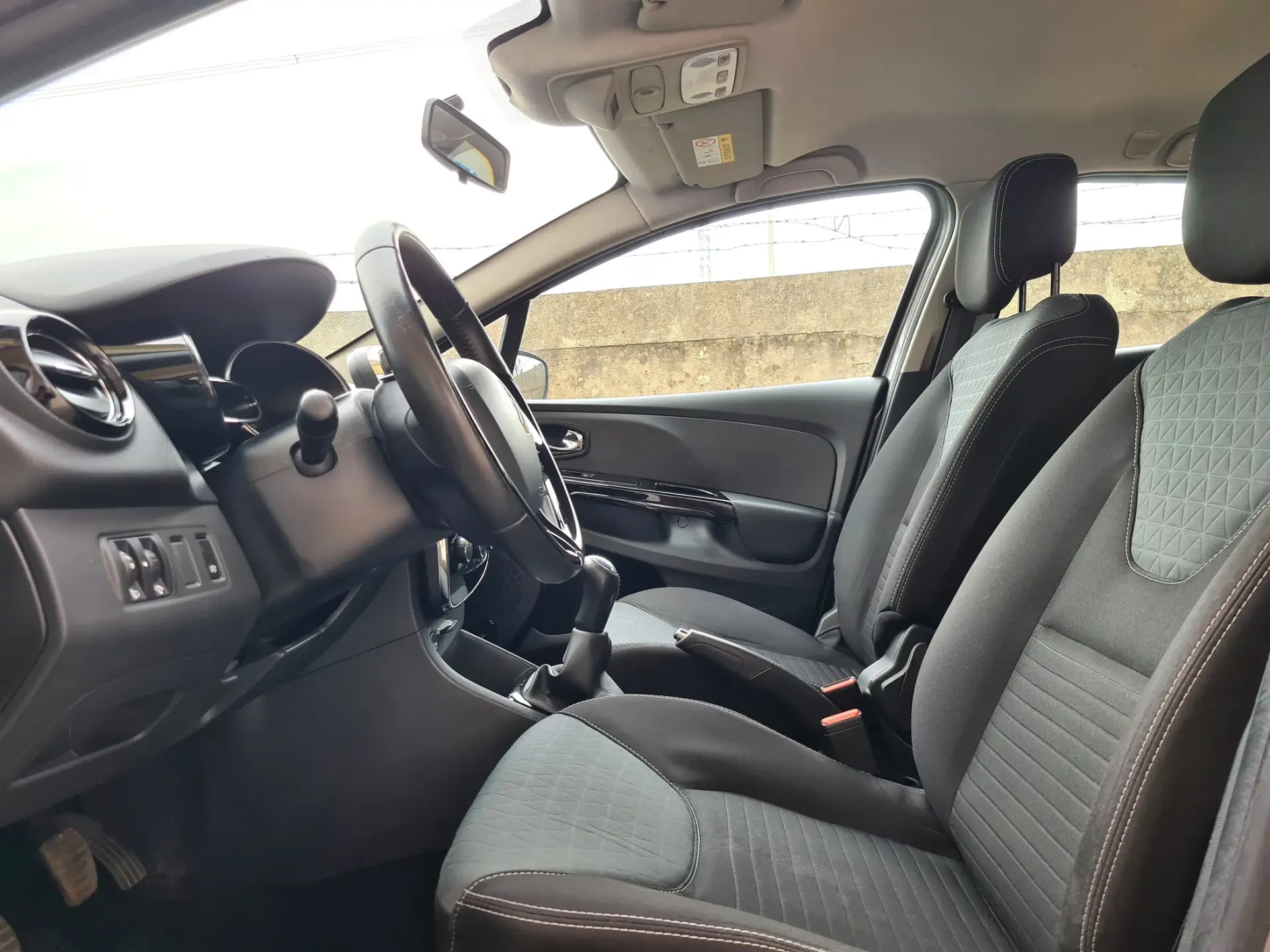 Renault Clio Sport Tourer dCi 90 Dynamique 13