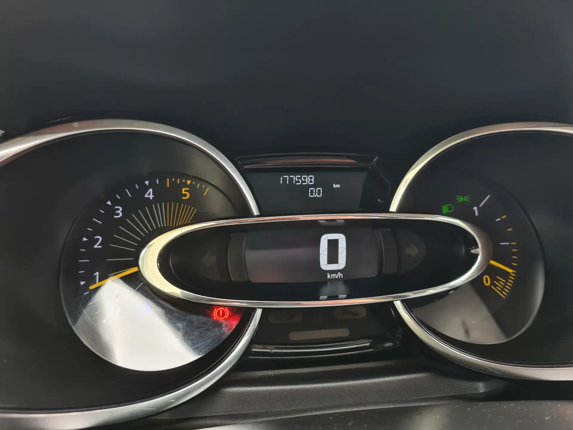 Renault Clio Sport Tourer dCi 90 Dynamique 18