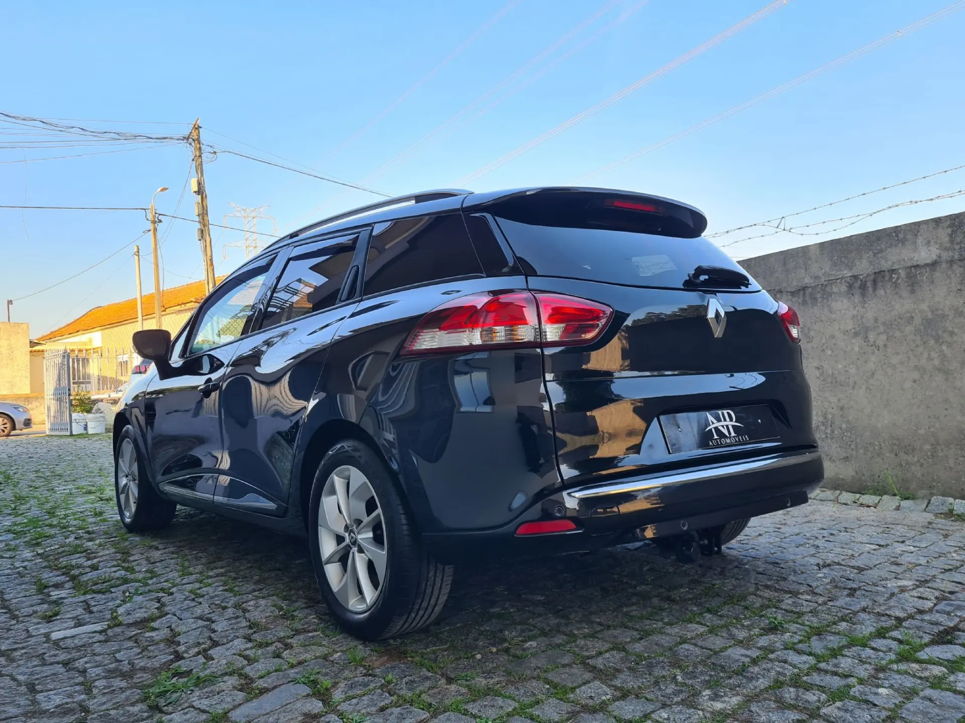 Renault Clio Sport Tourer Outro 2