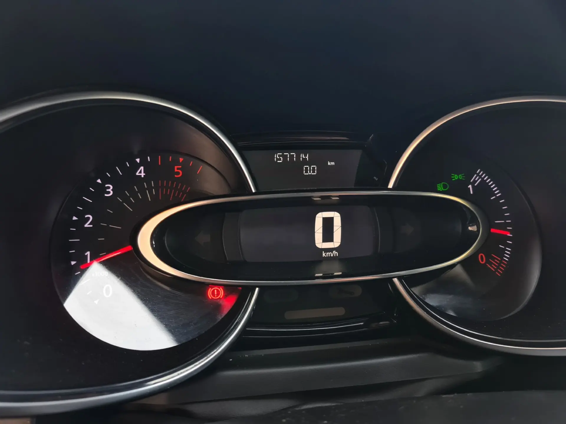 Renault Clio Sport Tourer Outro 17
