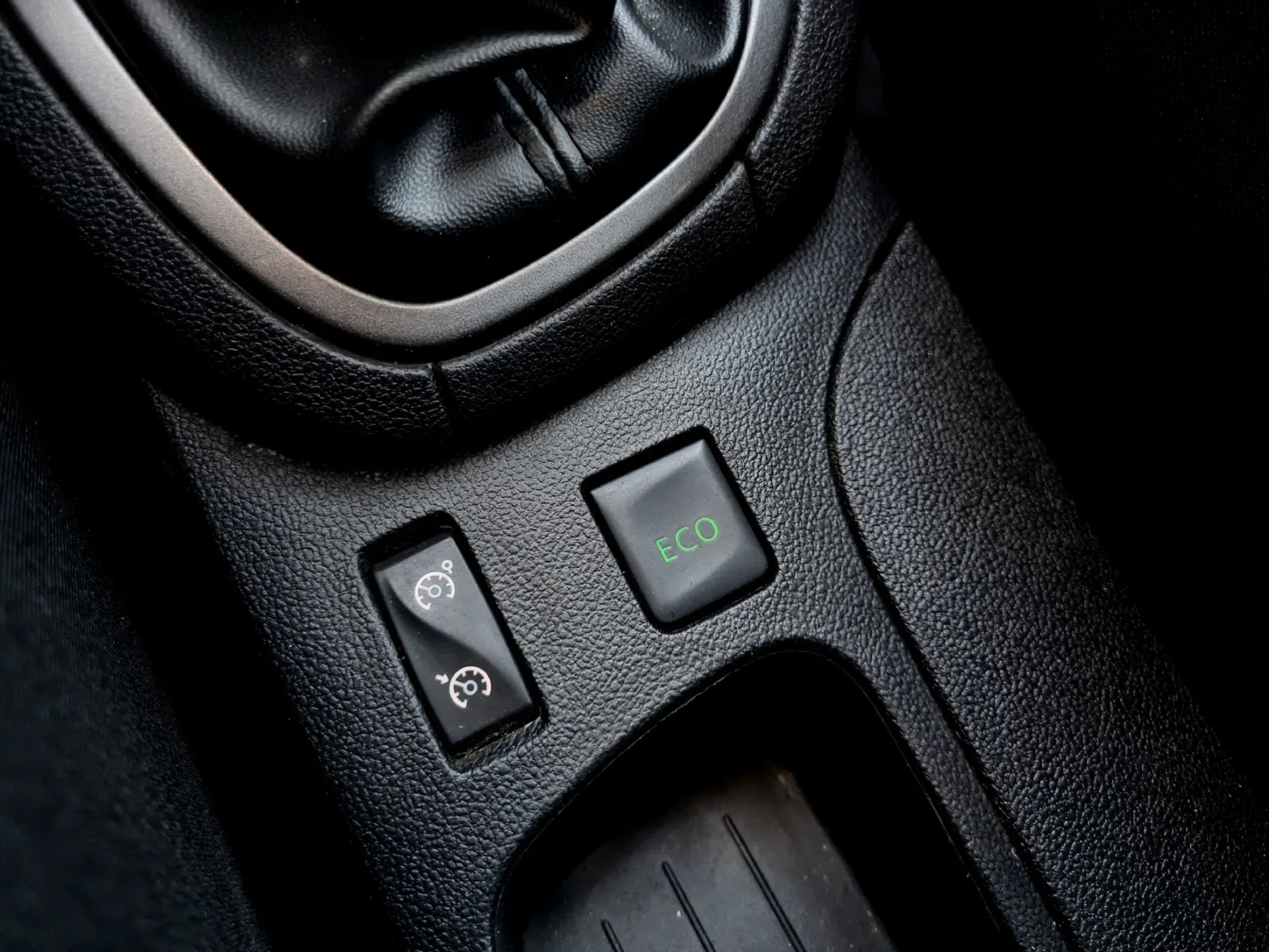 Renault Clio Sport Tourer Outro 25