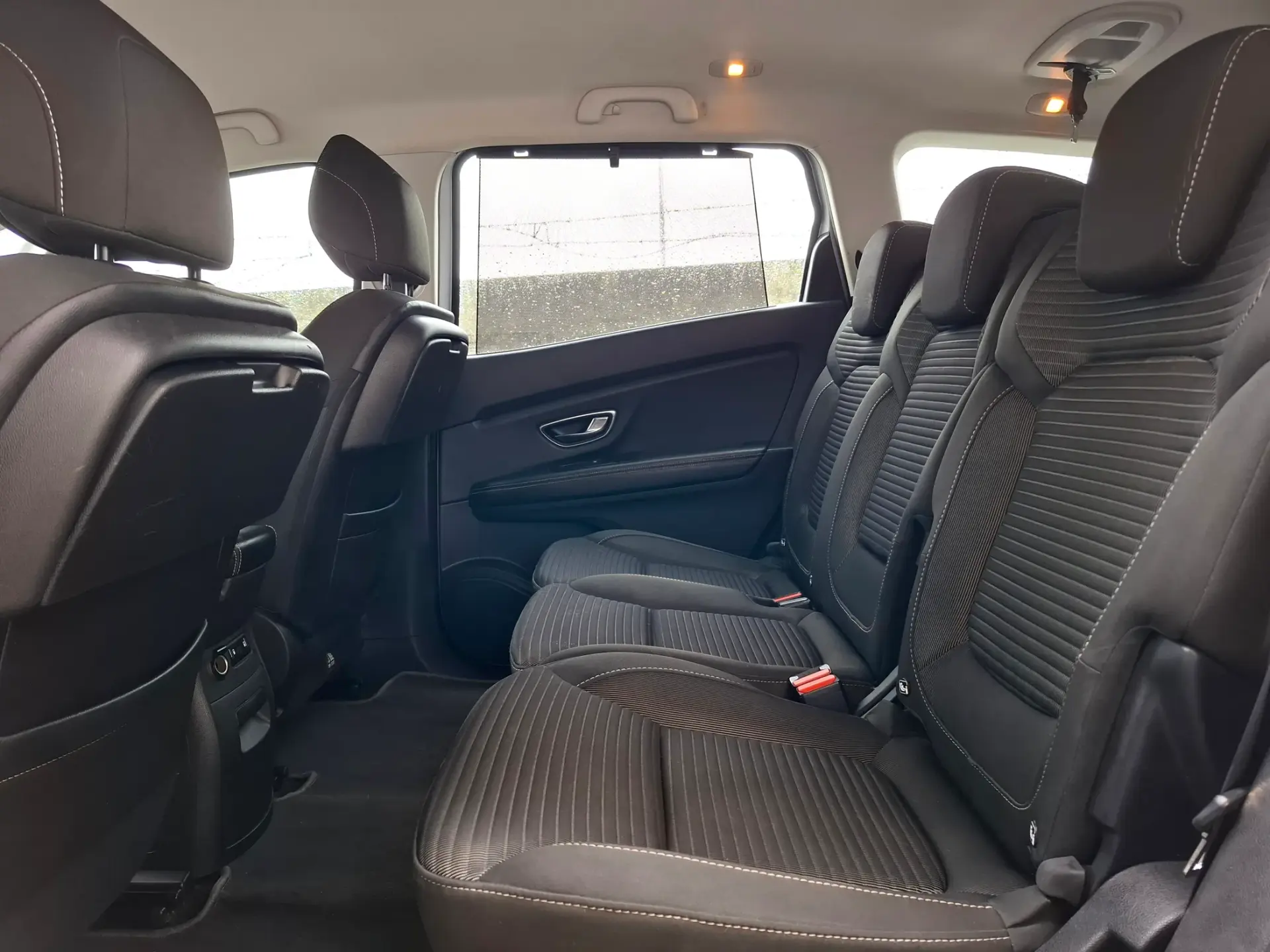 Renault Grand Scénic 1.5 dCi Dynamique S SS 17