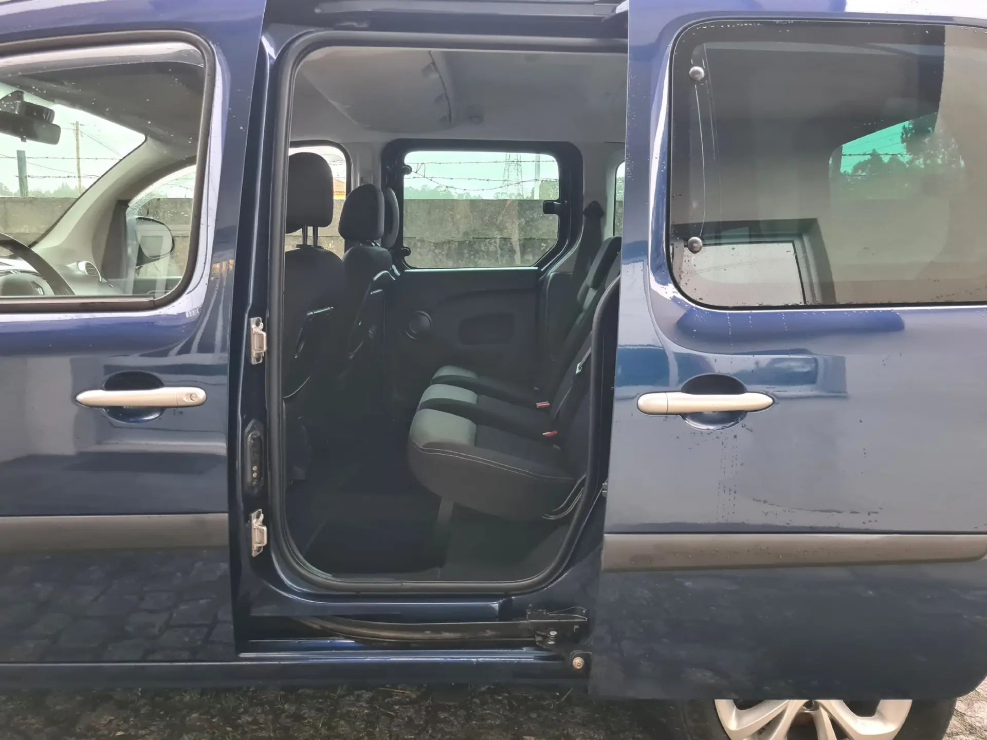 Renault Kangoo Outro 12