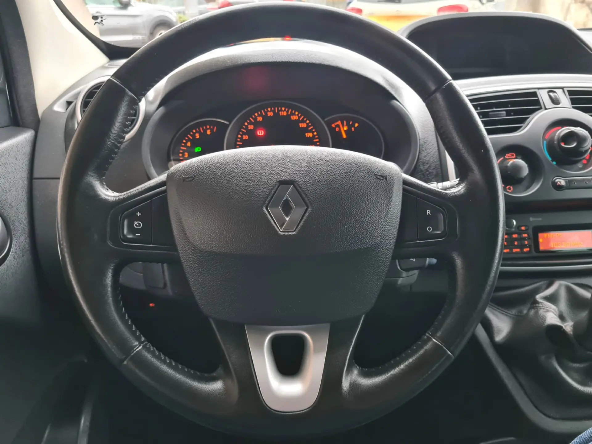 Renault Kangoo Outro 19