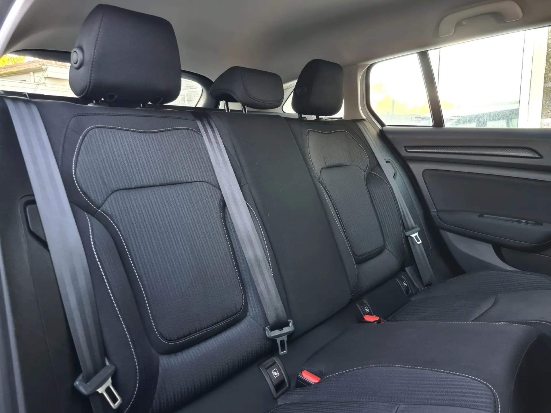 Renault Mégane Sport Tourer BLUE dCi 115 ZEN 8