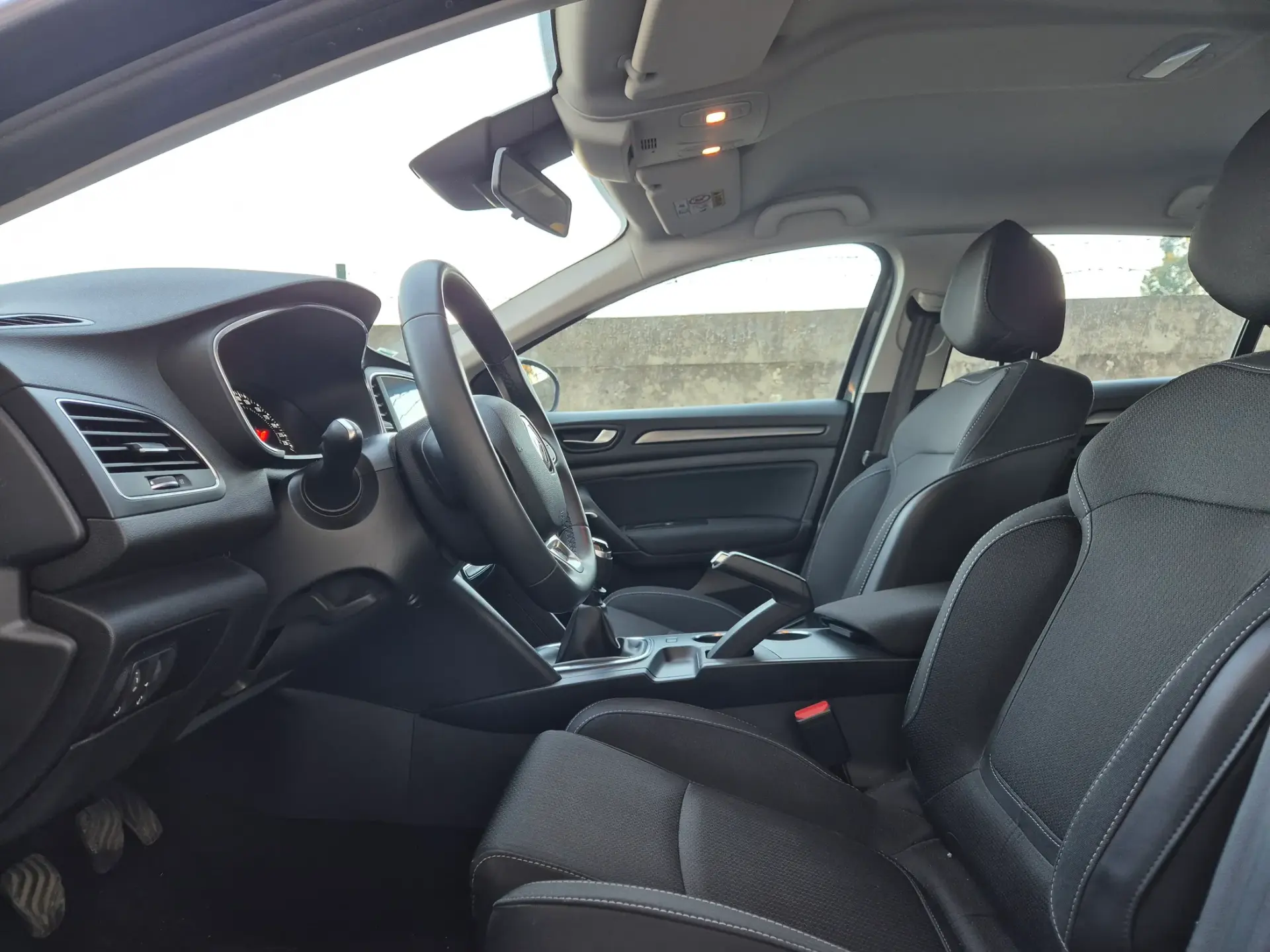 Renault Mégane Sport Tourer 1.5 Blue dCi Zen 13