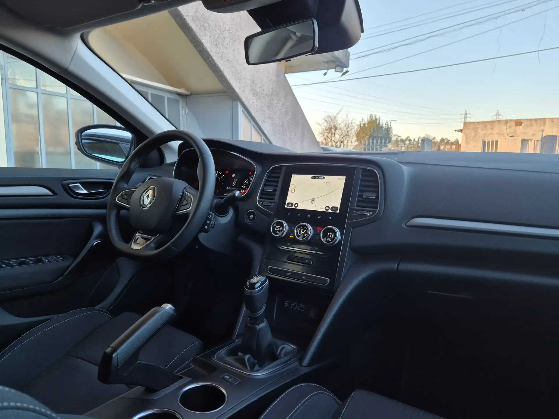Renault Mégane Sport Tourer 1.5 Blue dCi Zen 17