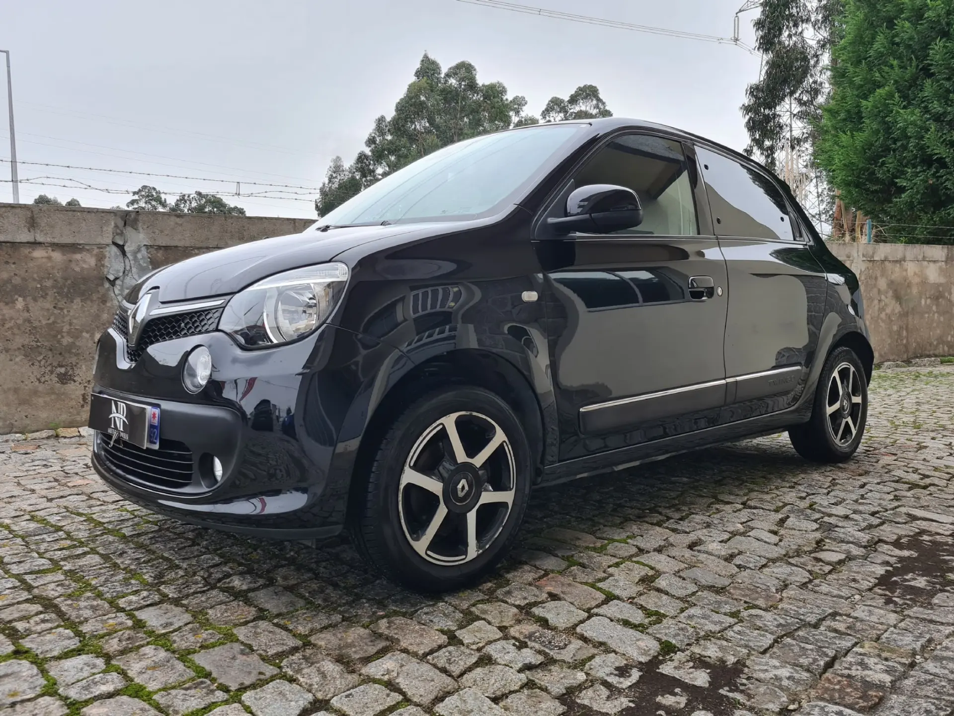 Renault Twingo 0.9 TCe Exclusive EDC 1