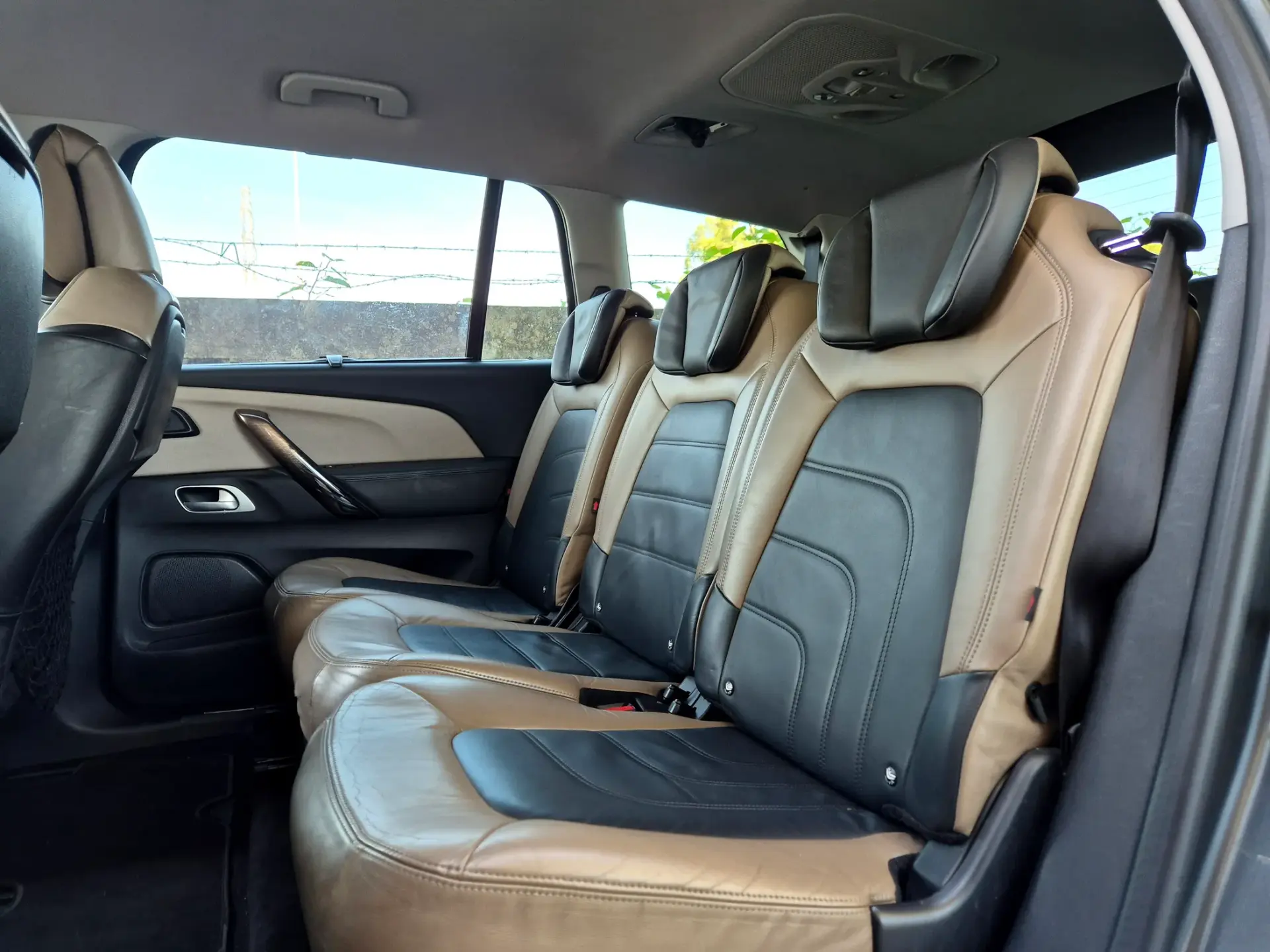 Citroen C4 Grand Picasso 2.0 BlueHDi Exclusive EAT6 19