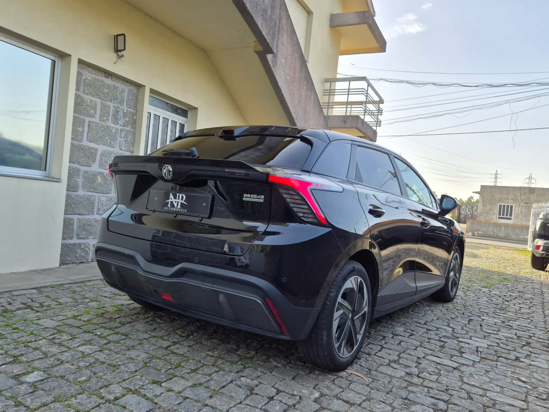 MG MG4 64 kWh Comfort 4
