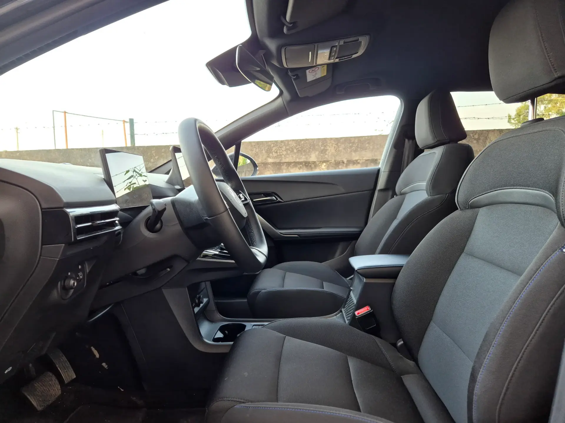 MG MG4 64 kWh Comfort 16