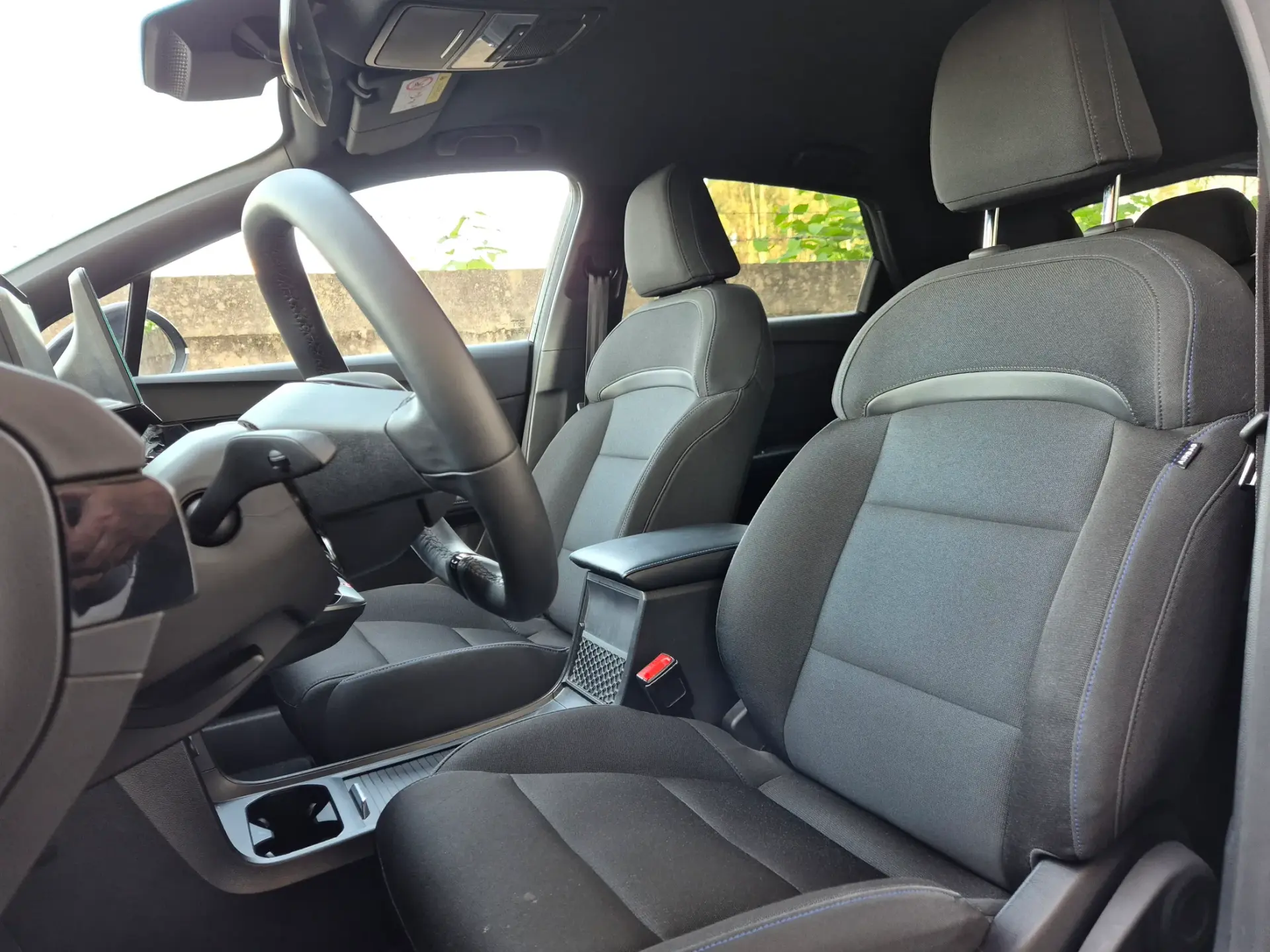 MG MG4 64 kWh Comfort 17