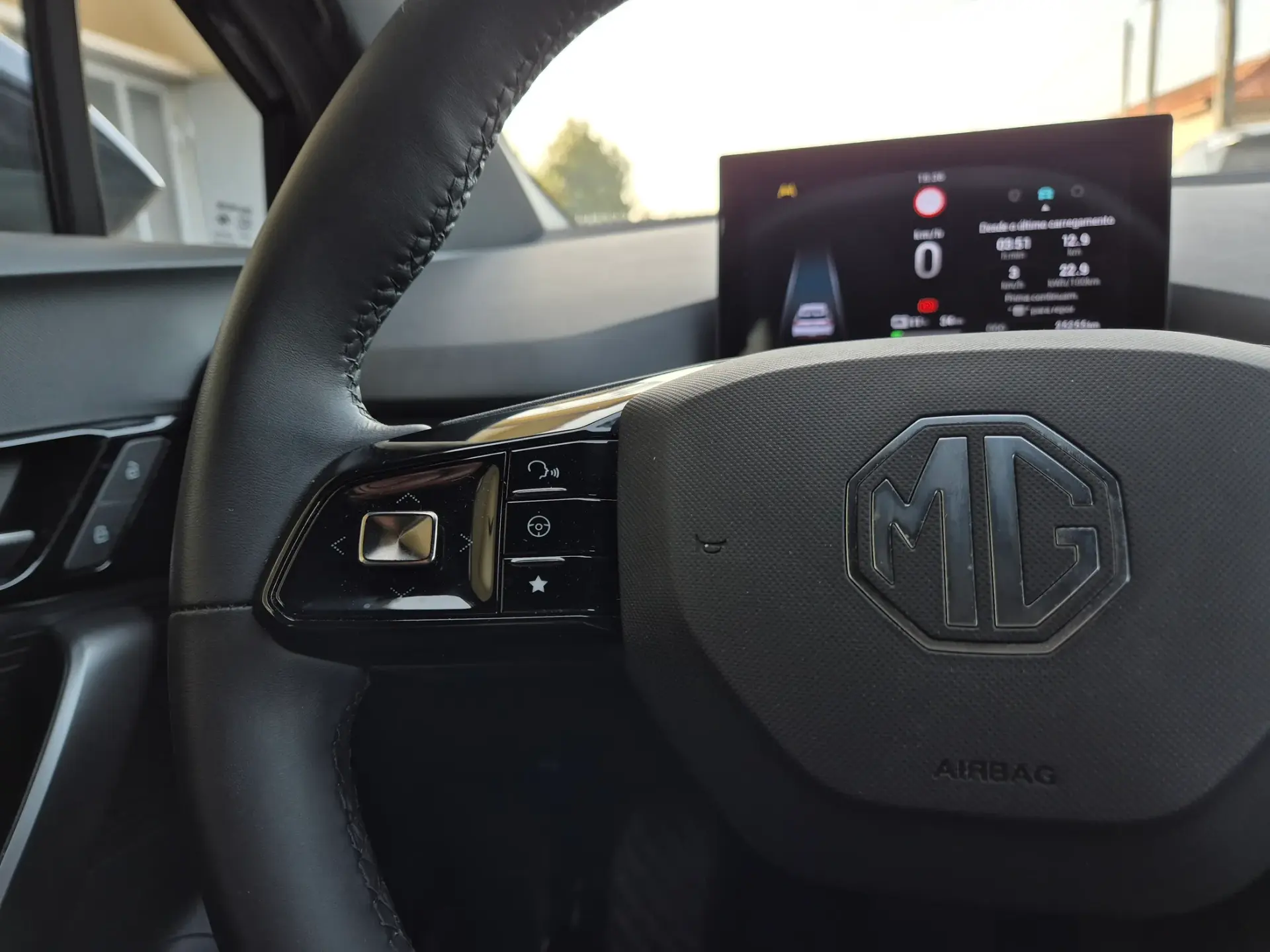MG MG4 64 kWh Comfort 22