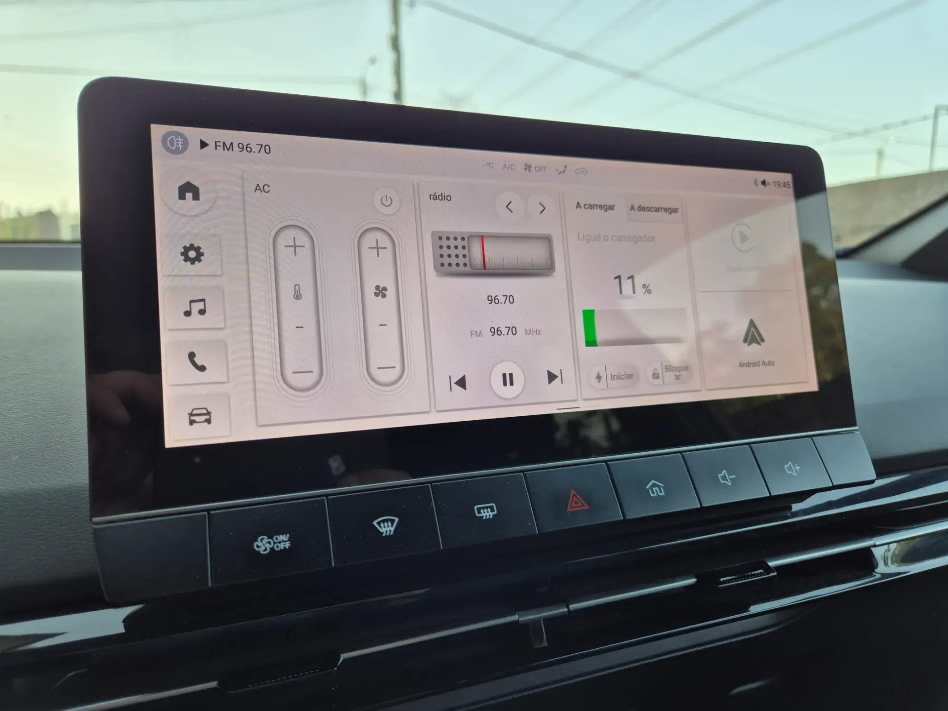 MG MG4 64 kWh Comfort 28