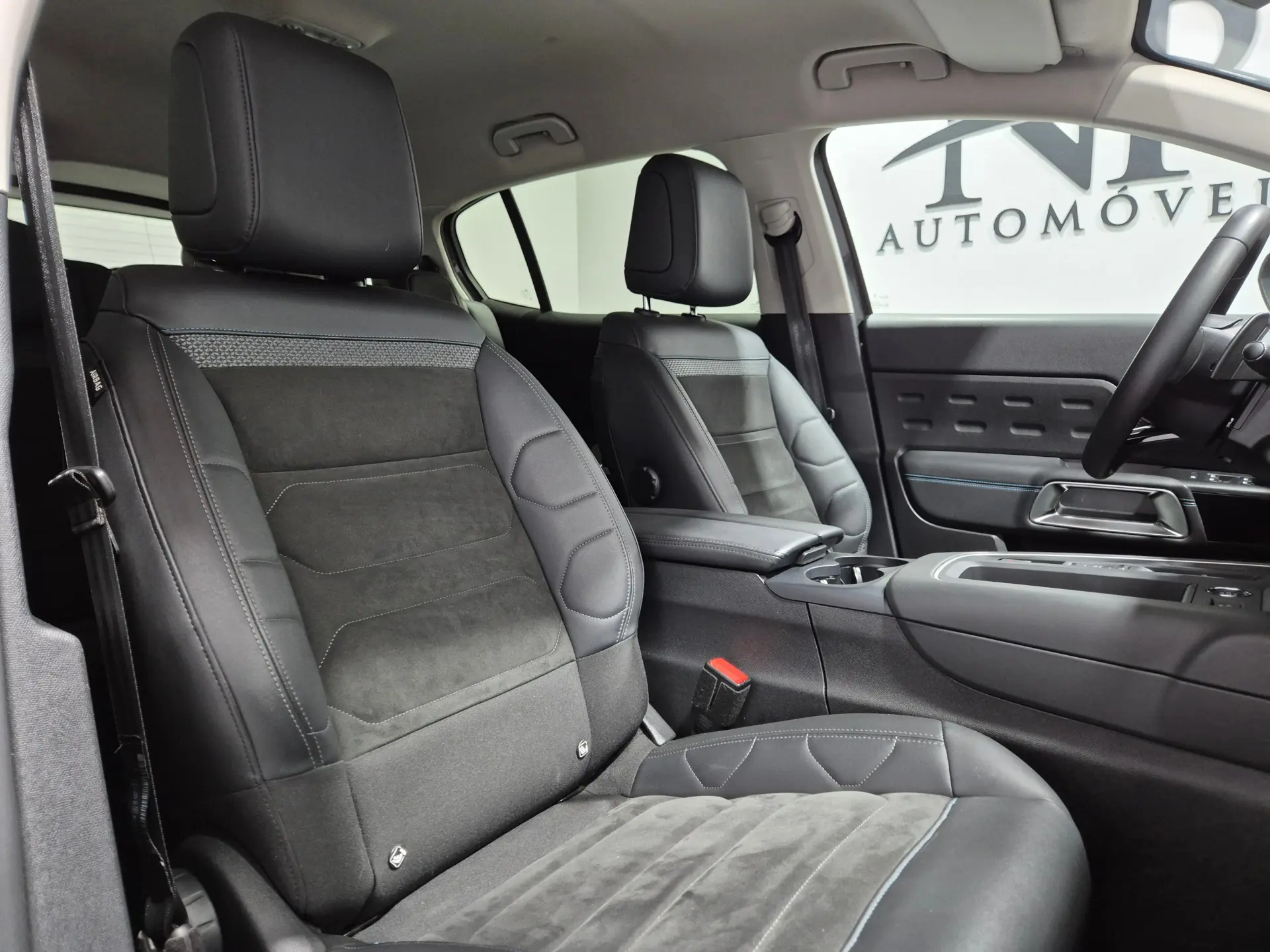 Citroen C5 Aircross Pure Tech 130 S&S EAT8 SHINE 14