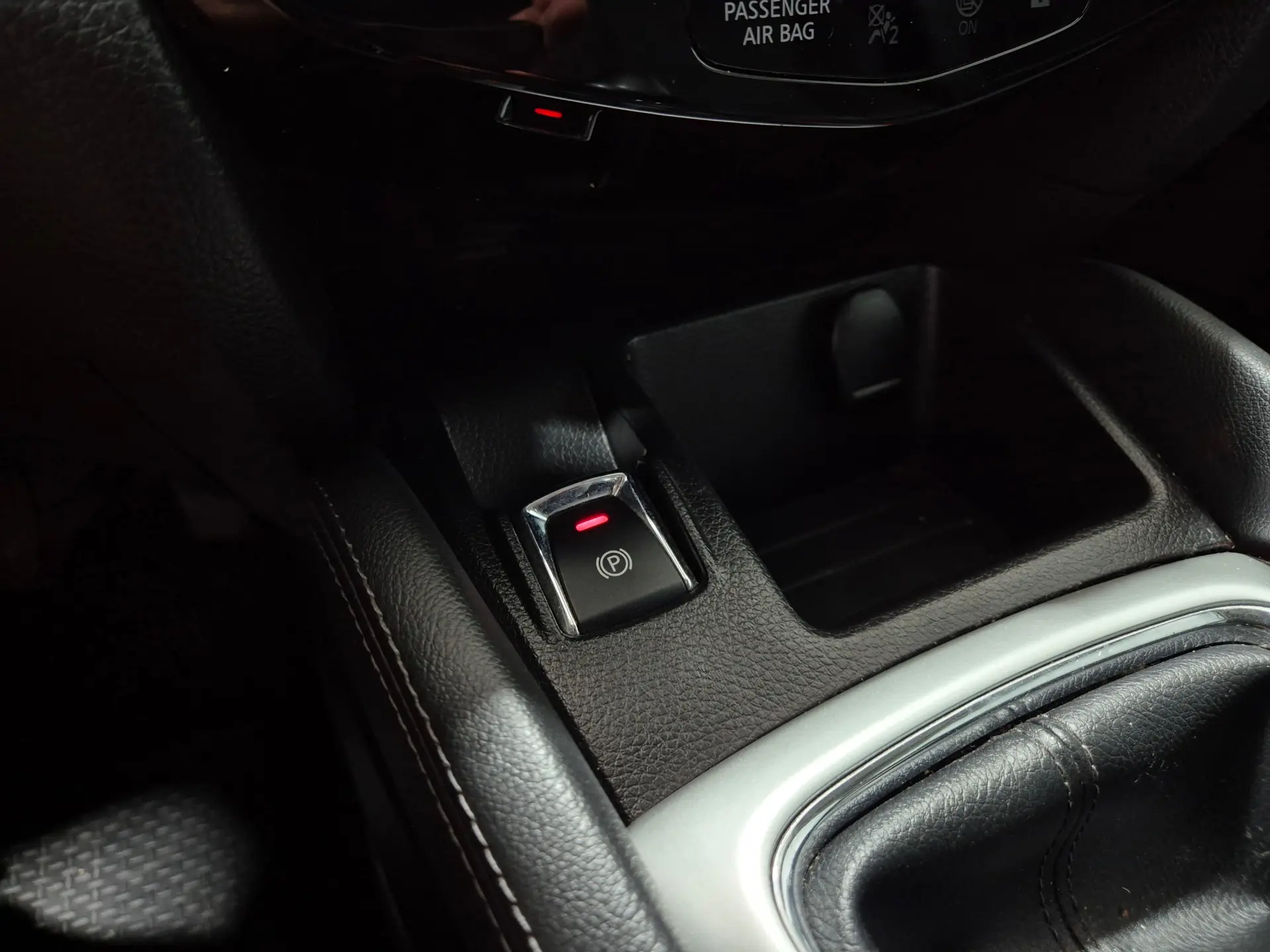 Nissan Qashqai 1.5 dCi Tekna Premium 28