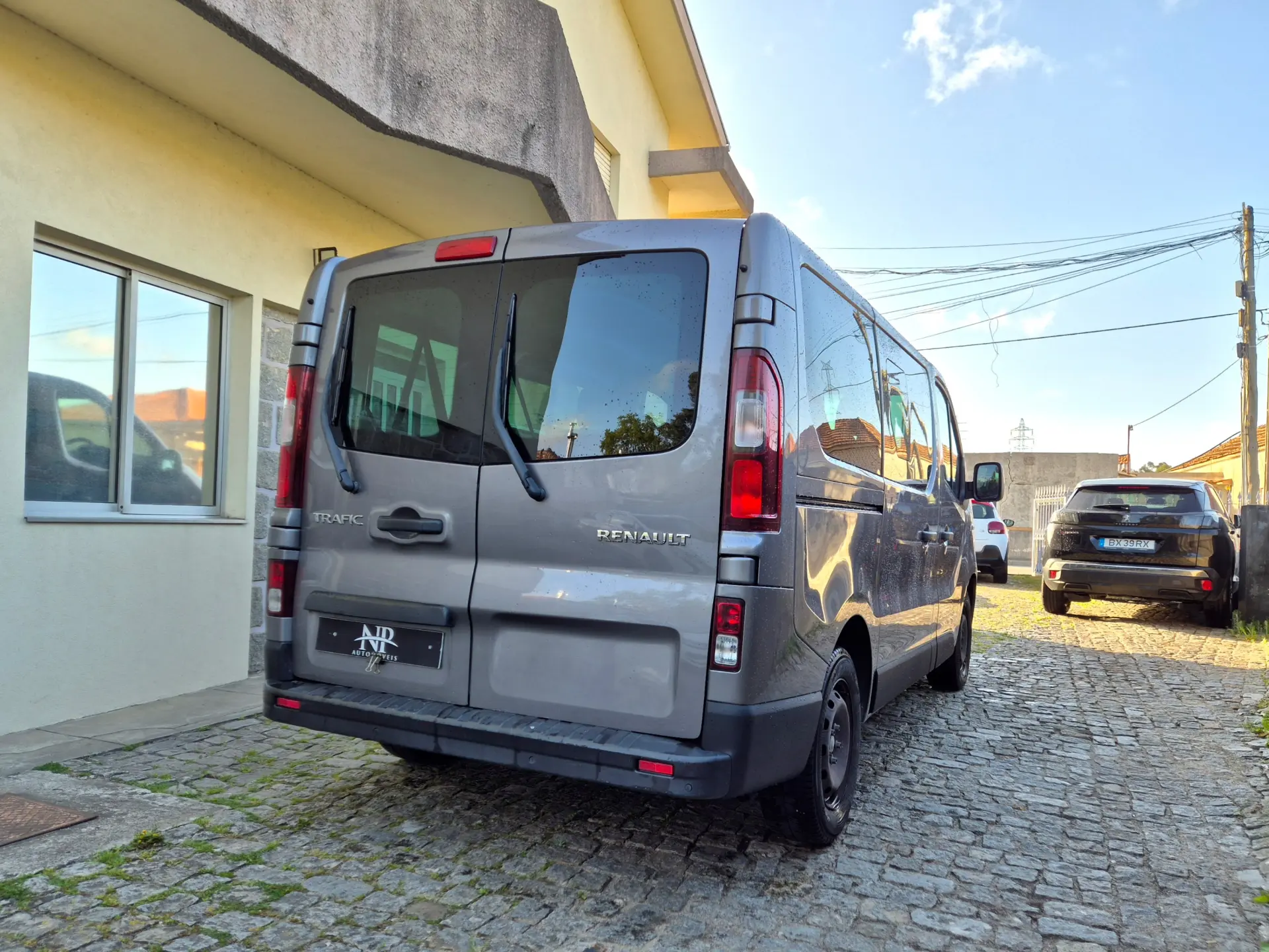 Renault Trafic 1.6 dCi L1H1 1.0T 4