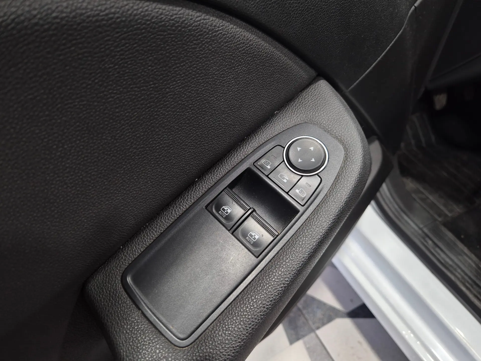 Renault Clio 1.5 Blue dCi Zen 29